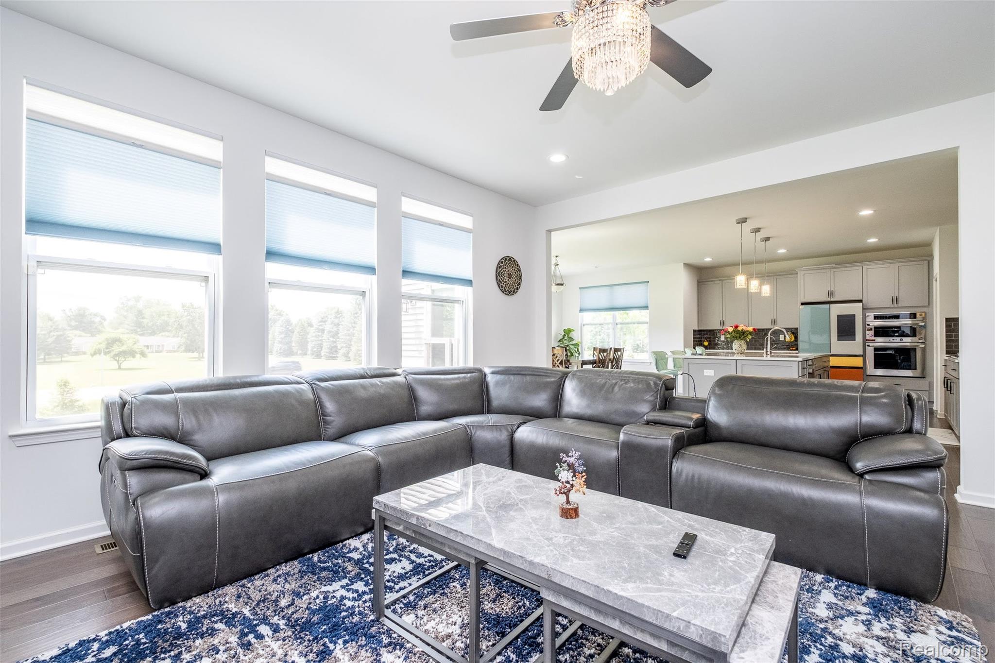 20809 Gidran Drive Property Photo 9