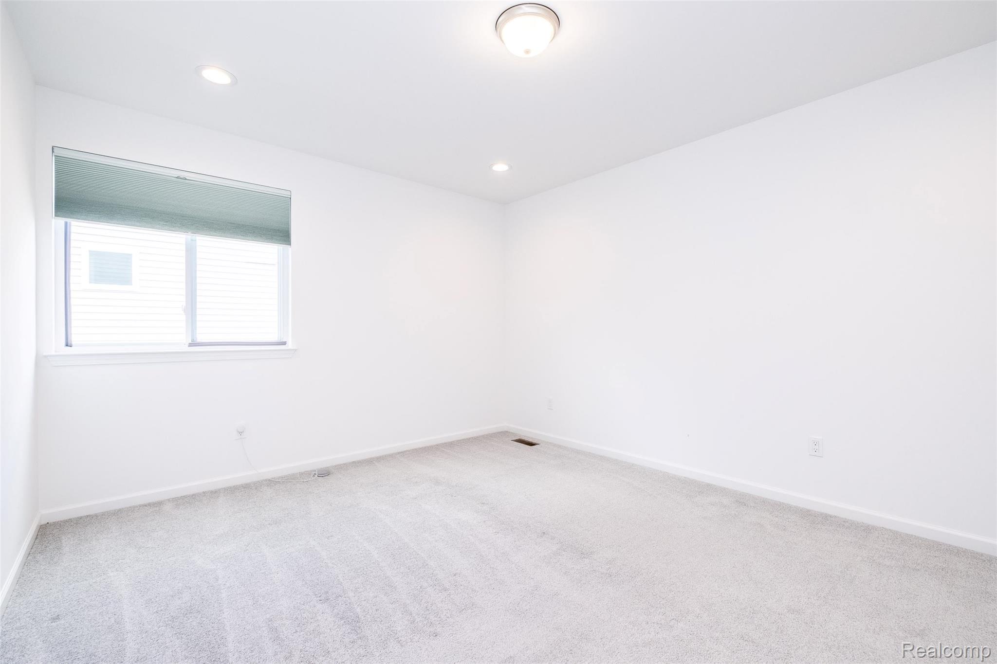 20809 Gidran Drive Property Photo 33