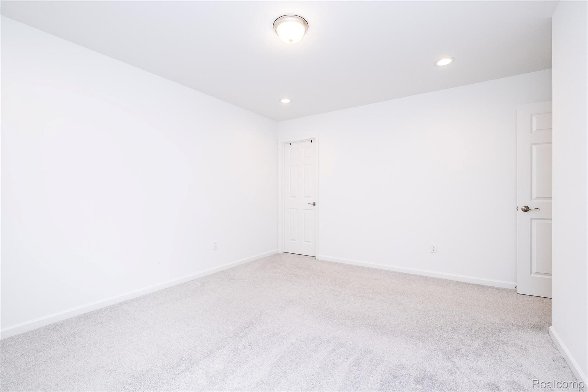 20809 Gidran Drive Property Photo 34