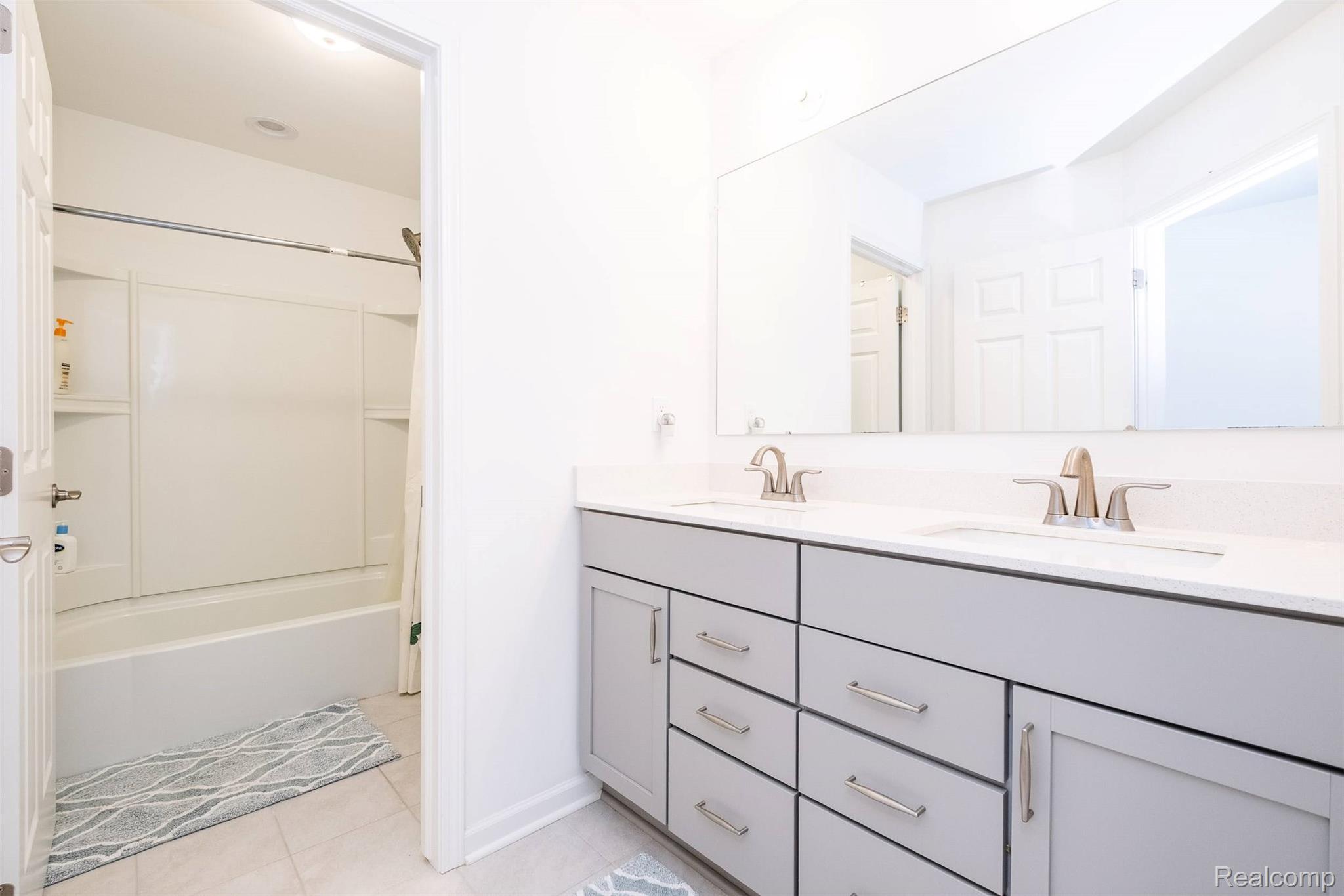 20809 Gidran Drive Property Photo 35