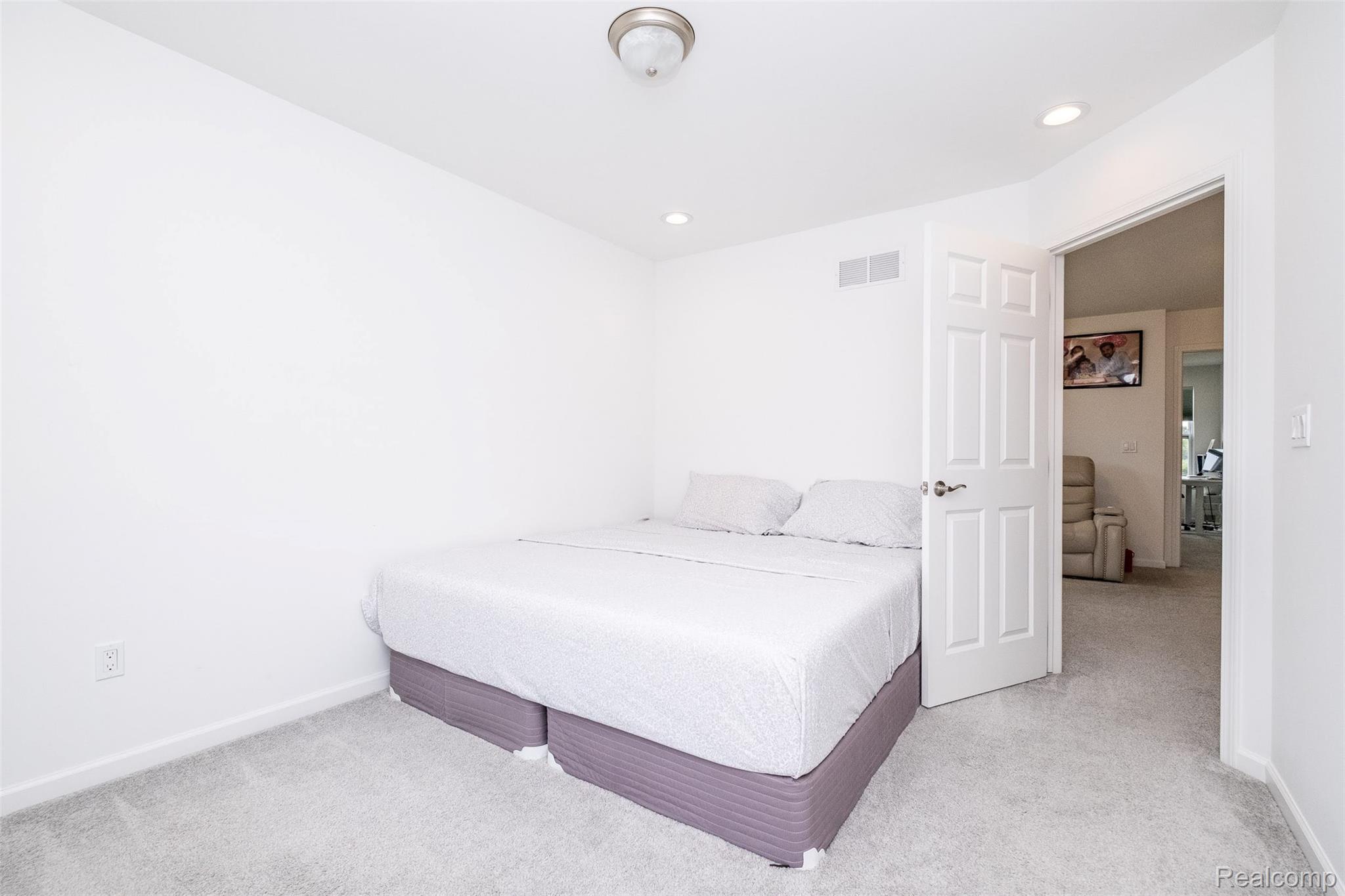 20809 Gidran Drive Property Photo 40