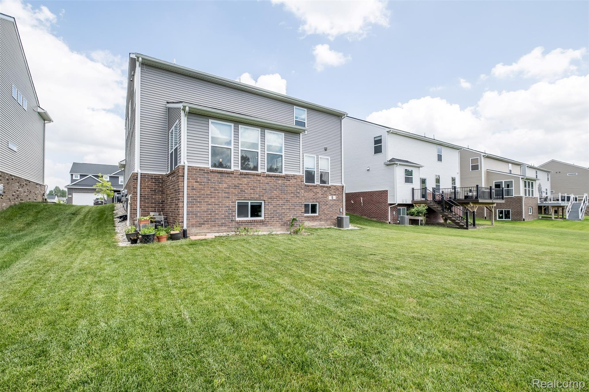 20809 Gidran Drive Property Photo 54