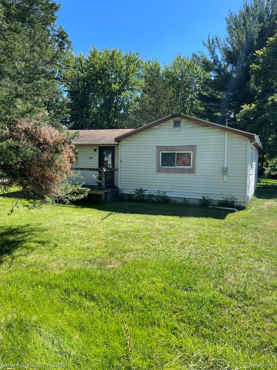 158 Norman Street Property Photo 1