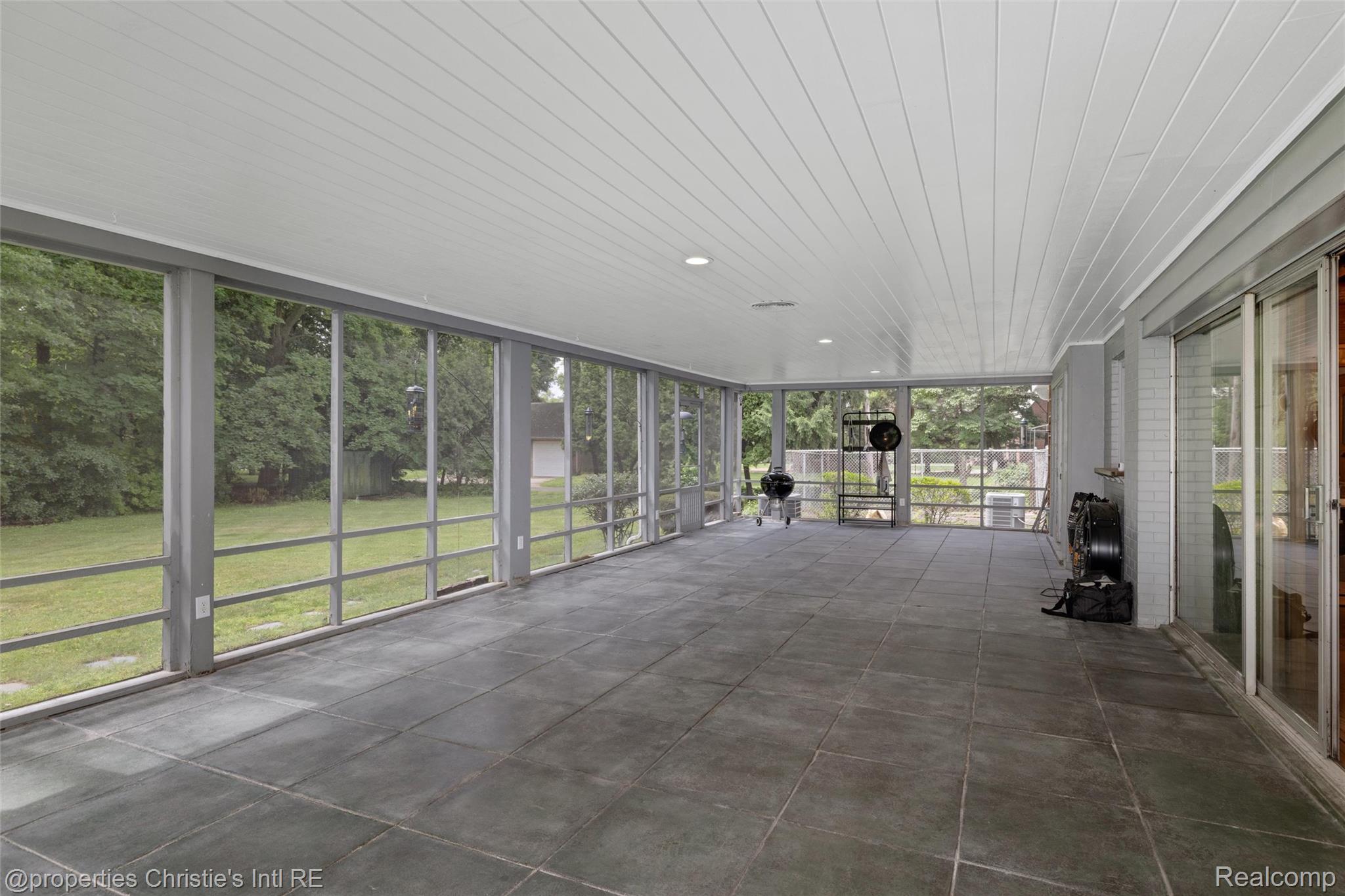 1925 Wellesley Drive Property Photo 19