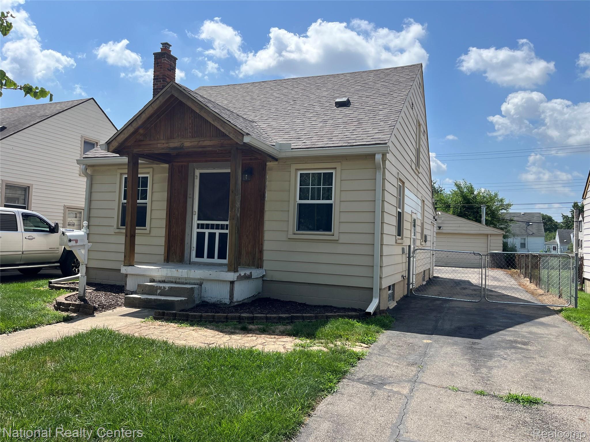 25711 Hopkins Street Property Photo 1