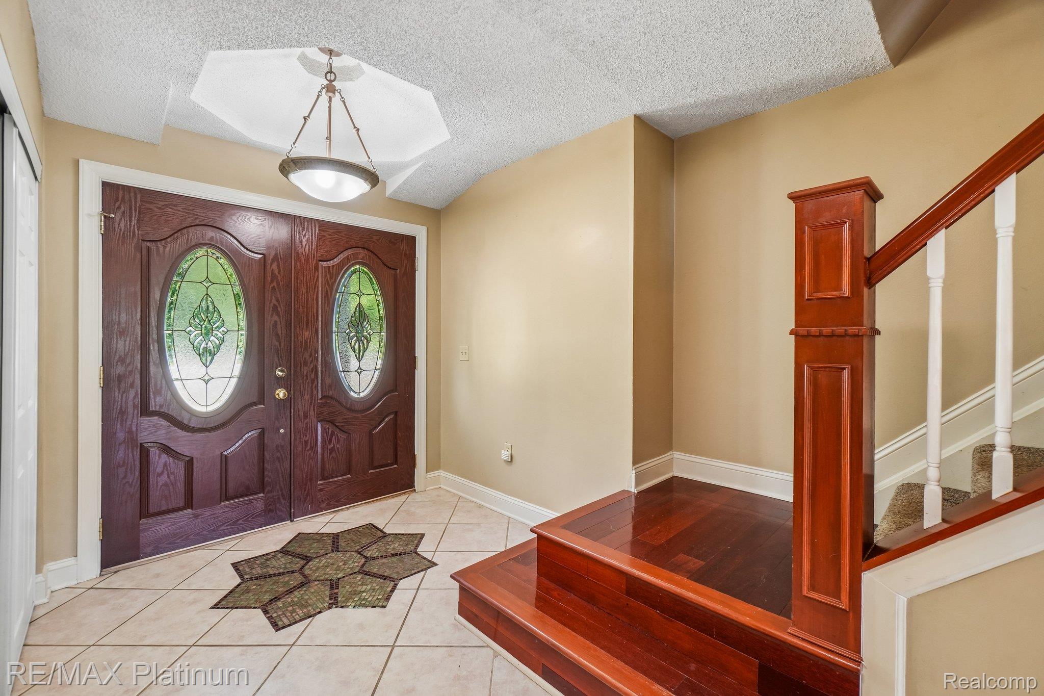 881 Bogie Lake Road Property Photo 5