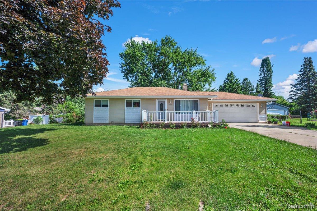 2141 Willot Road Property Photo 1