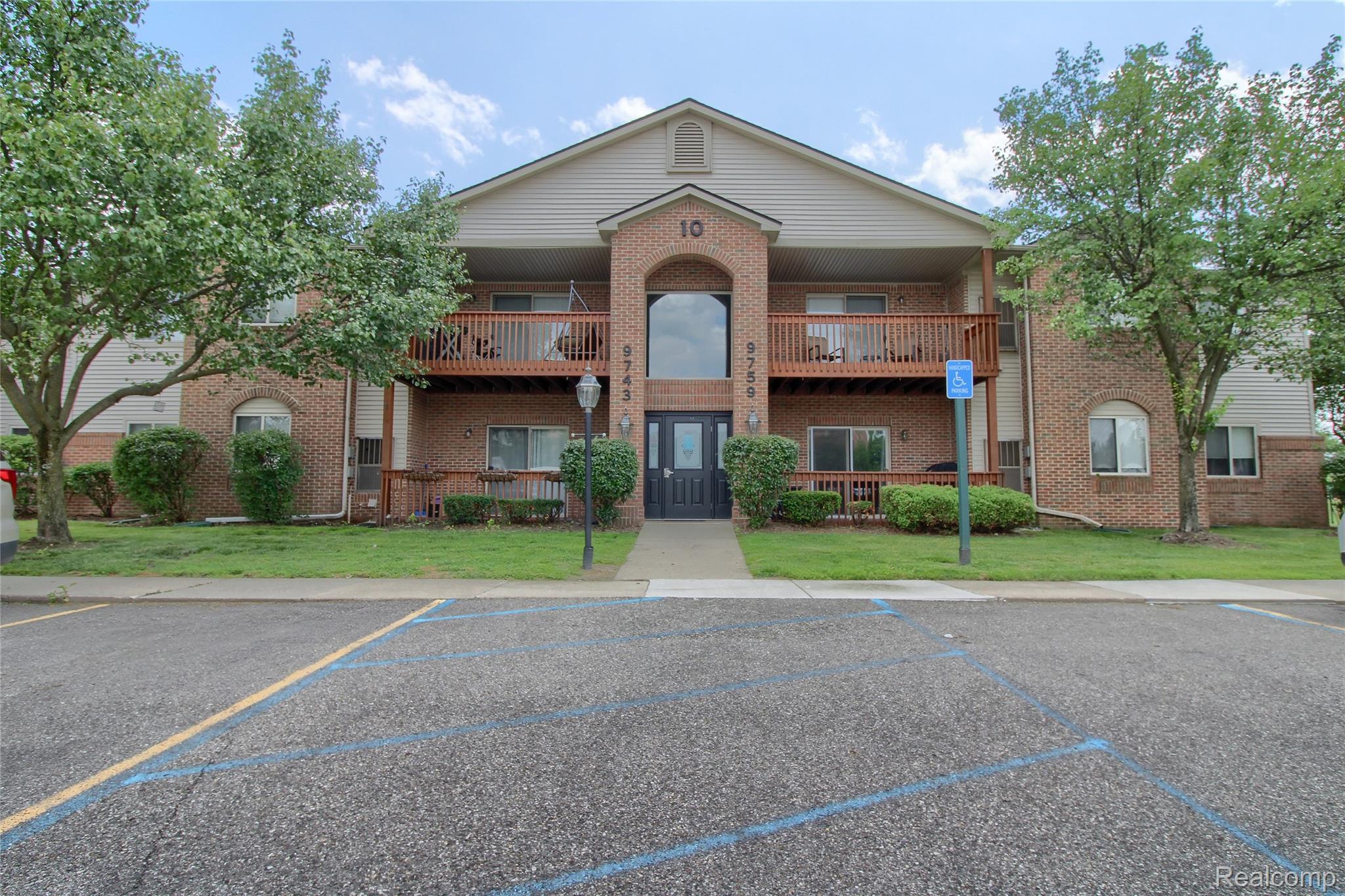 9743 Wildflower Court Property Photo 1
