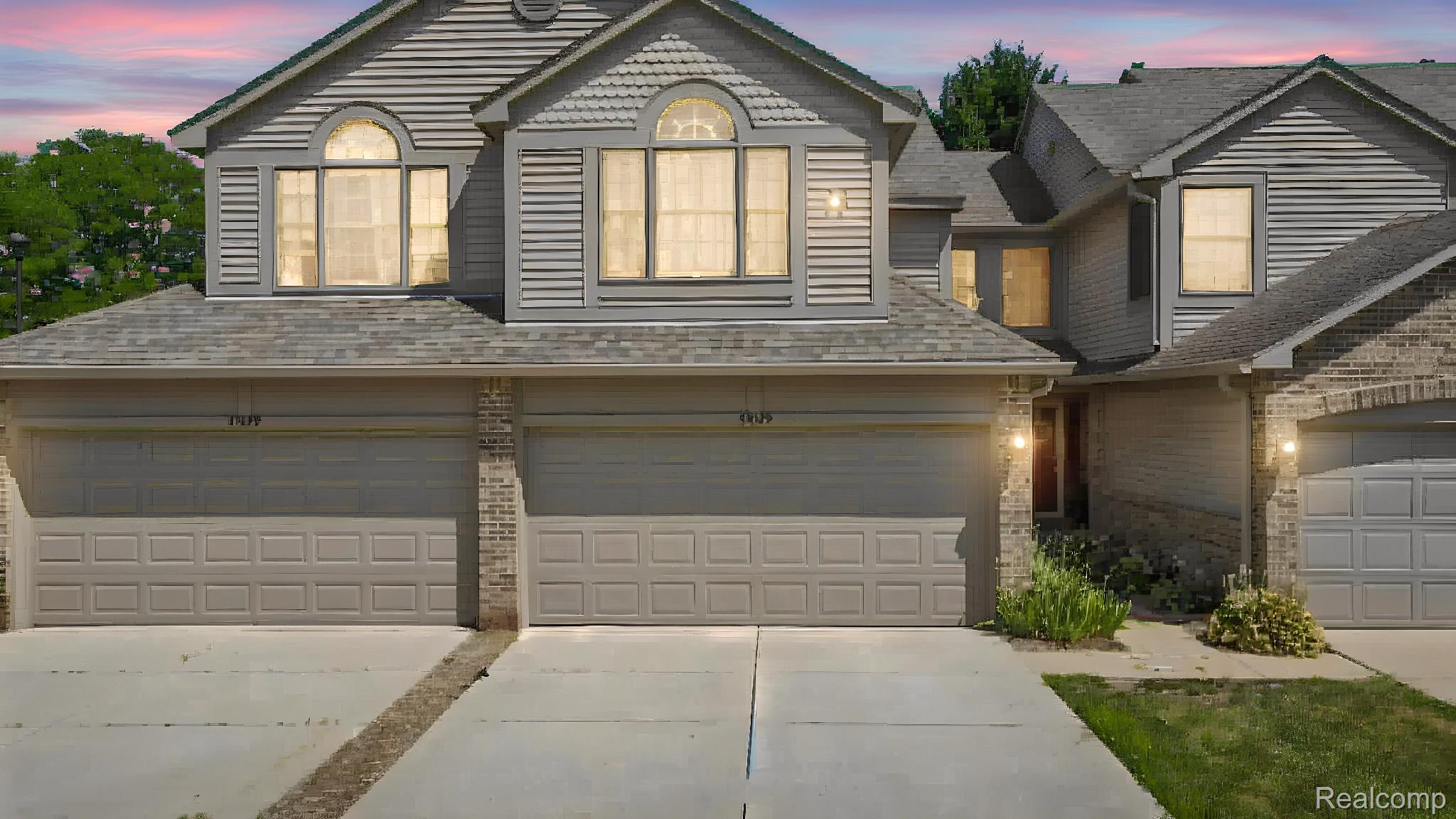 45125 Horseshoe Circle Property Photo 1
