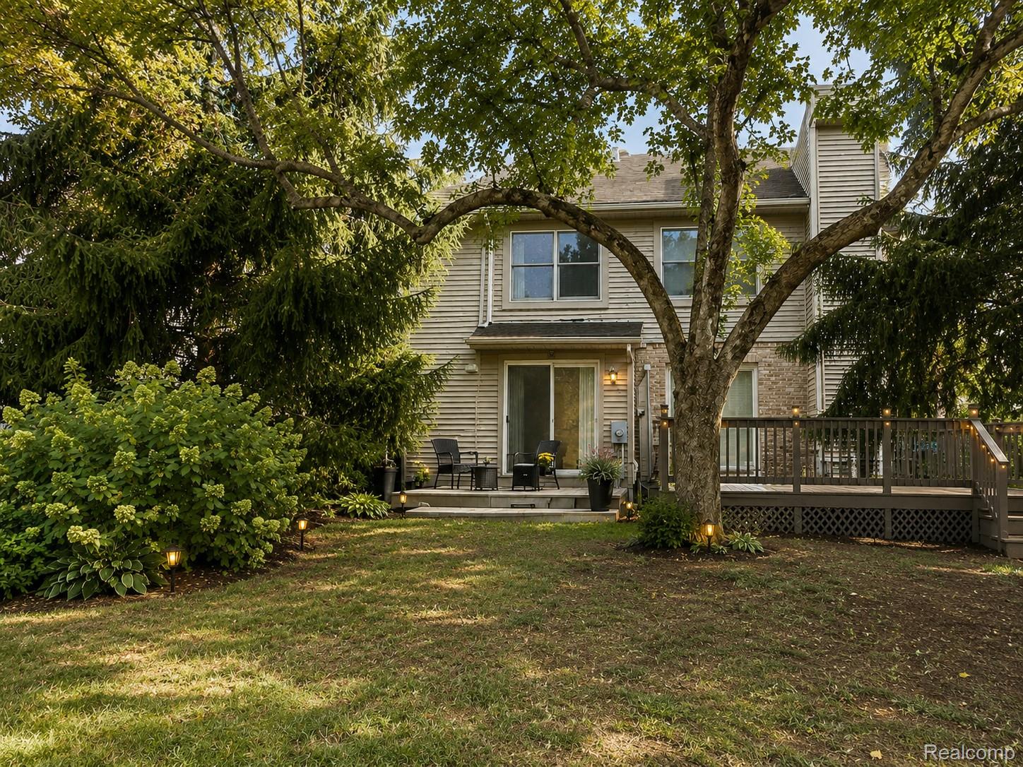 45125 Horseshoe Circle Property Photo 4