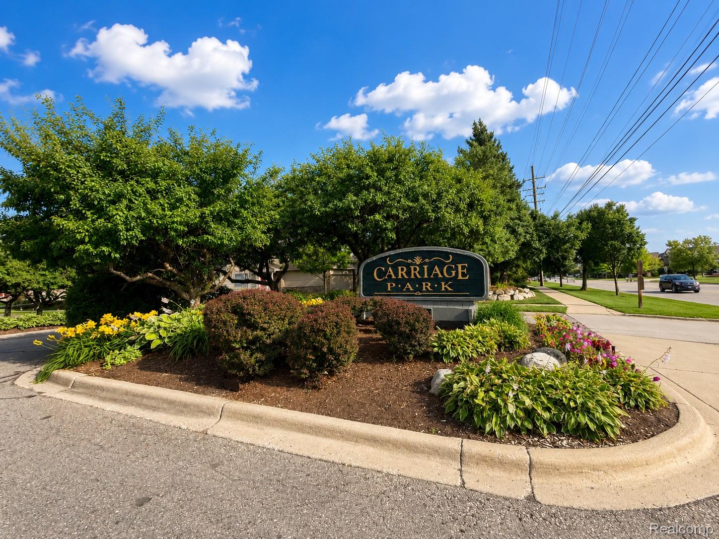 45125 Horseshoe Circle Property Photo 6