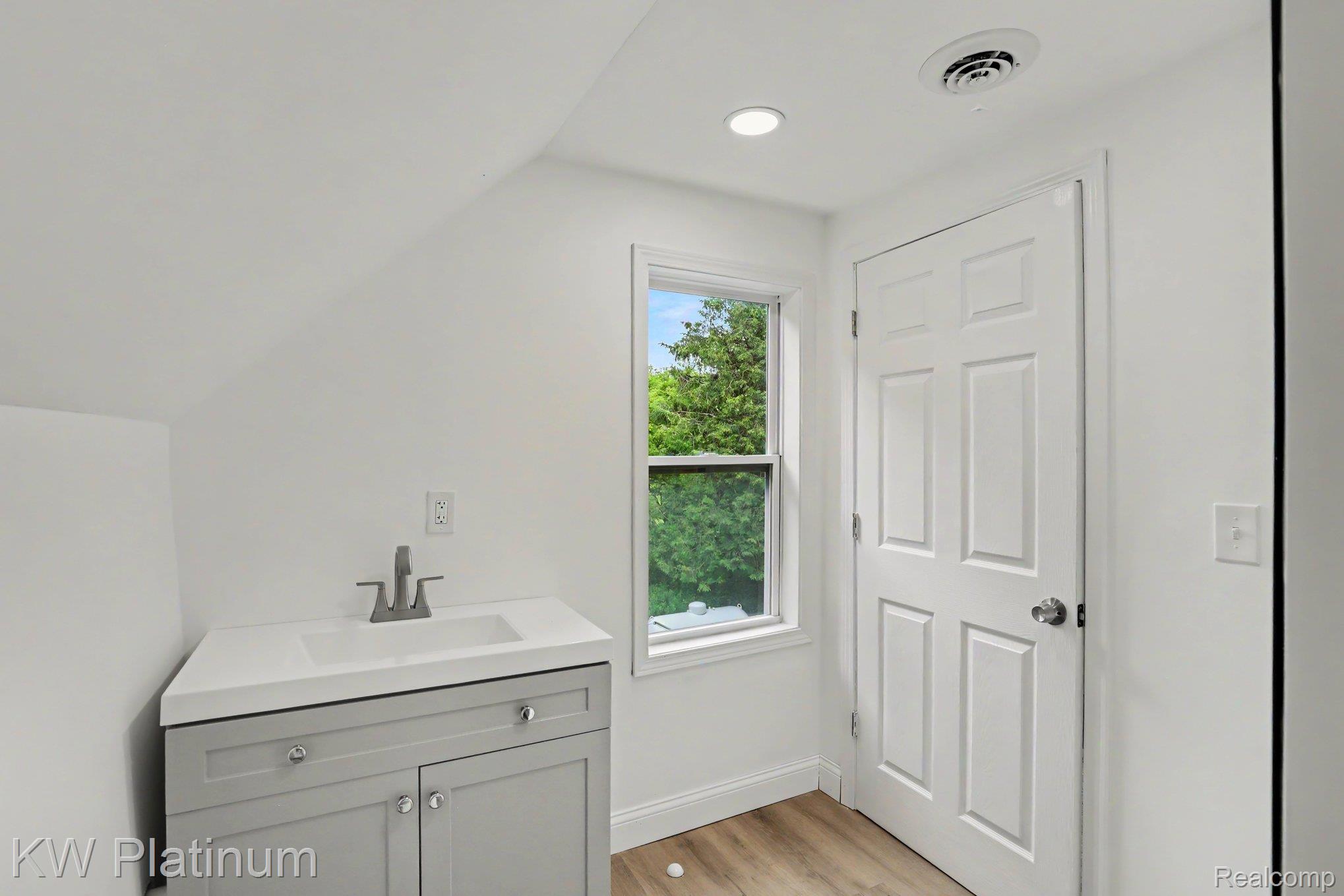 5103 Forester Road Property Photo 11