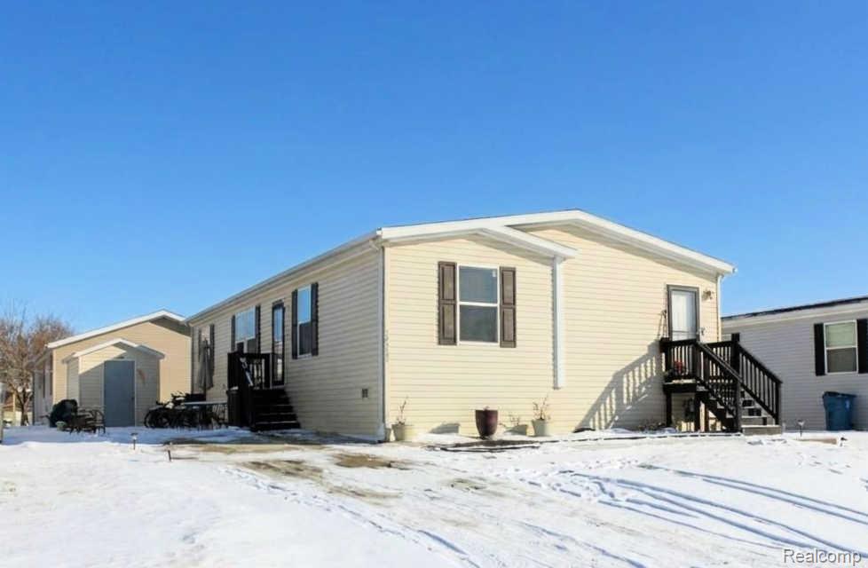 25843 Loudon Property Photo 2