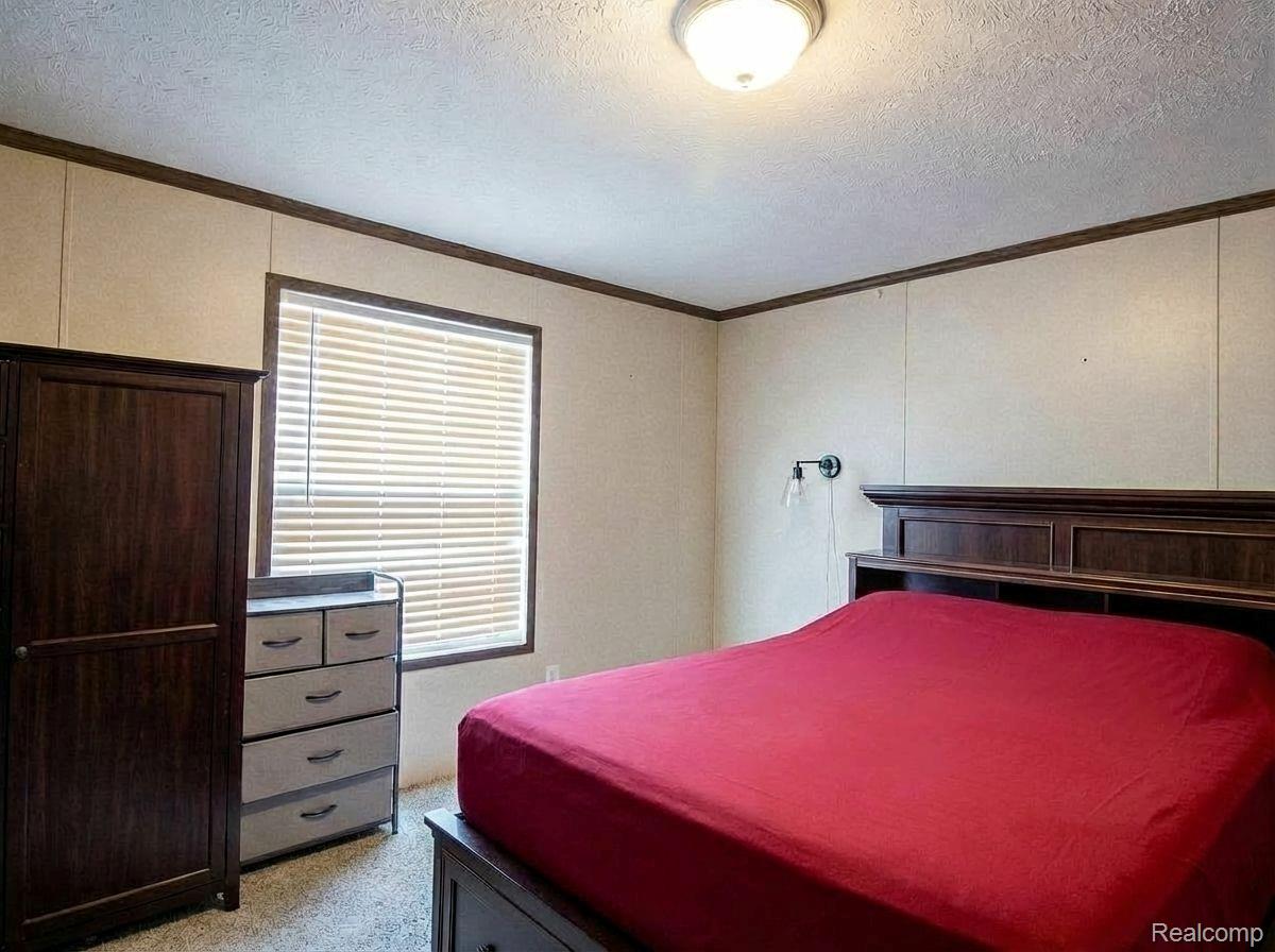 25843 Loudon Property Photo 11