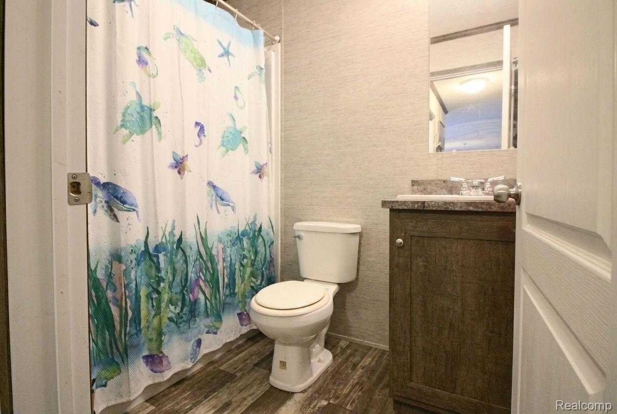 25843 Loudon Property Photo 14