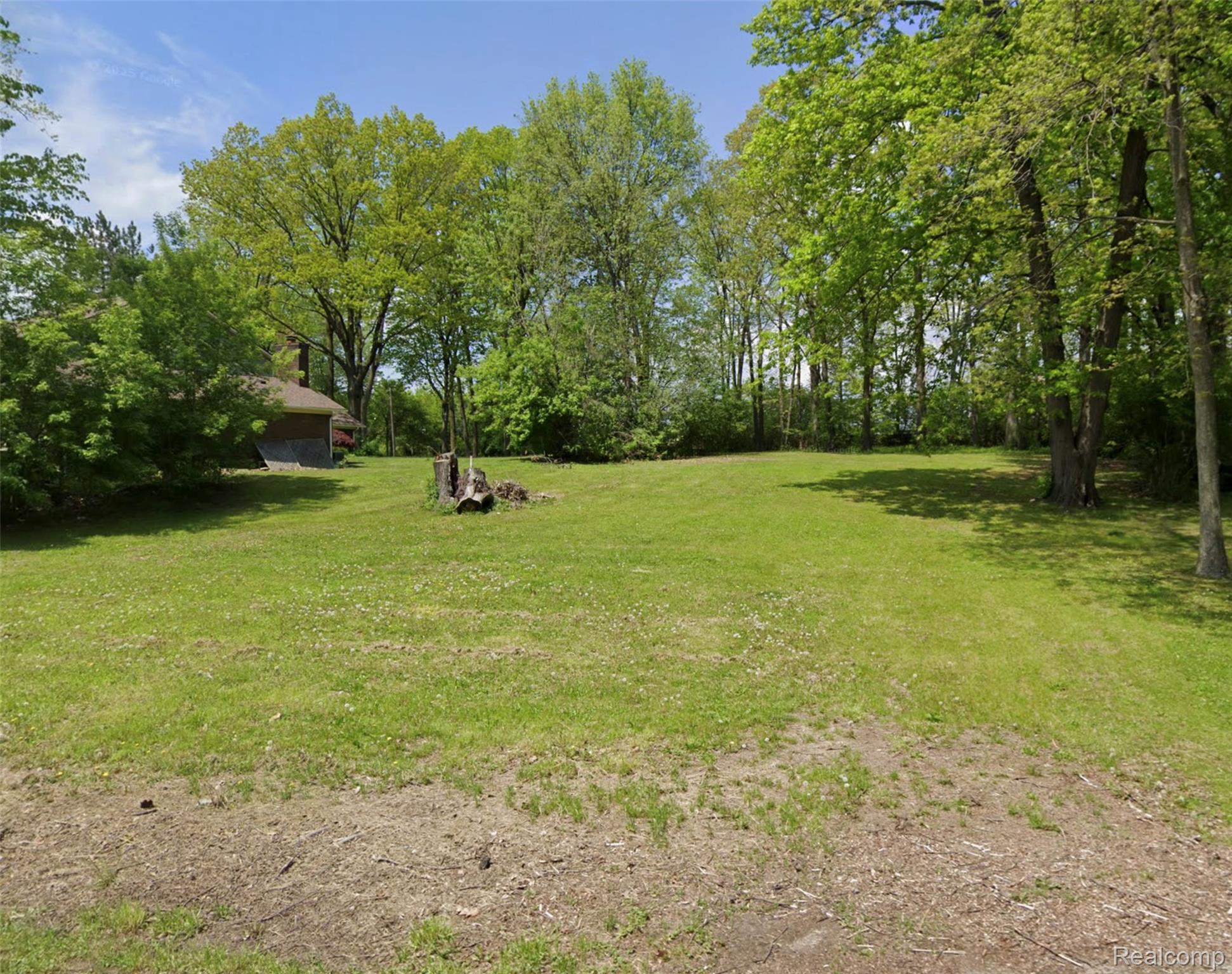 562 Kendry Property Photo 1