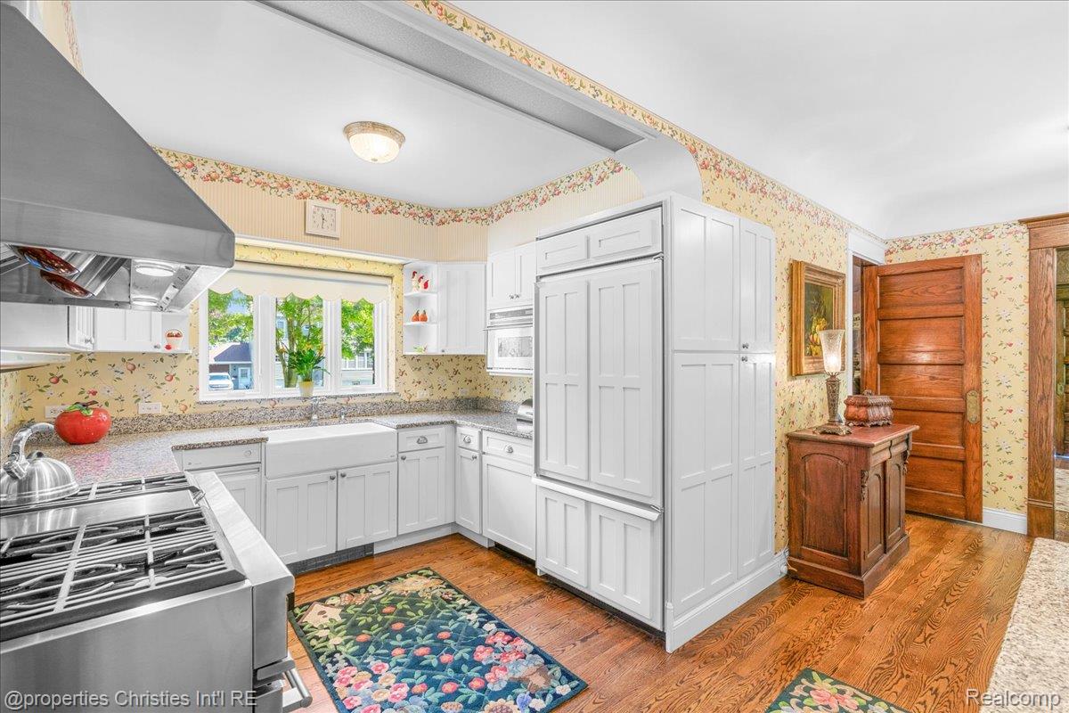 303 S State Avenue Property Photo 23