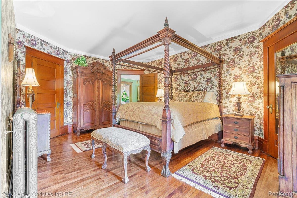 303 S State Avenue Property Photo 43