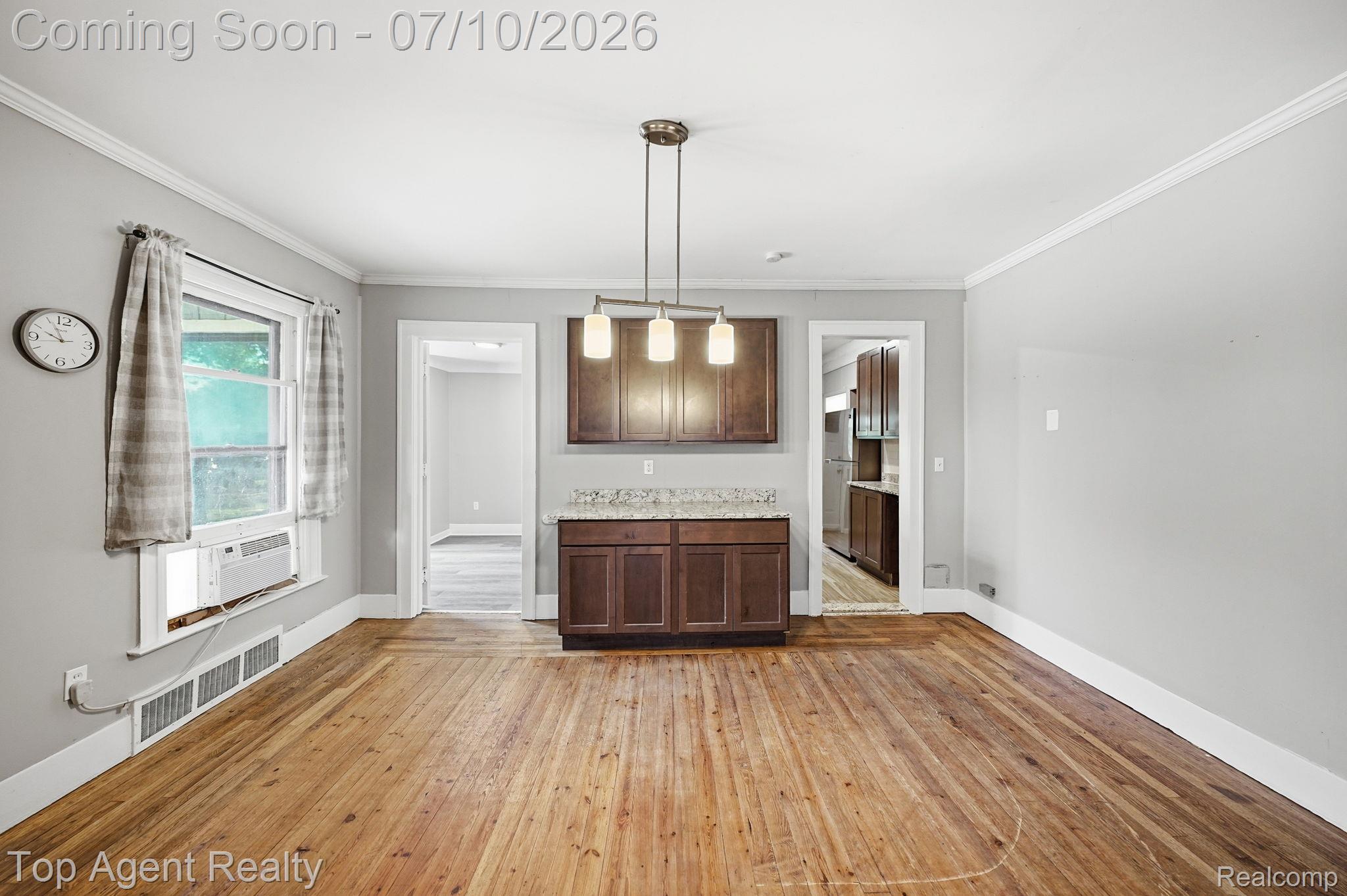 74 Washington Street Property Photo 18