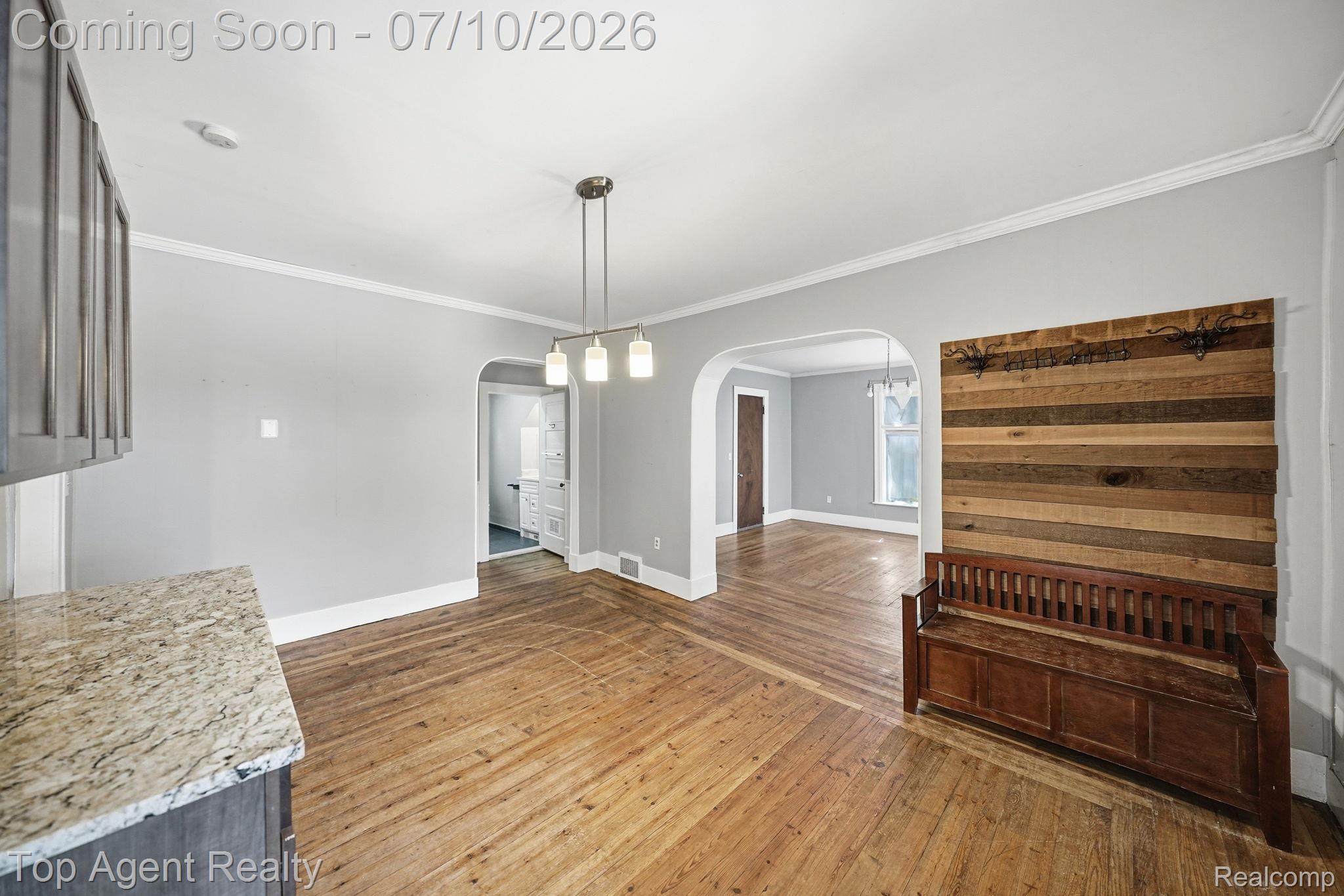 74 Washington Street Property Photo 19
