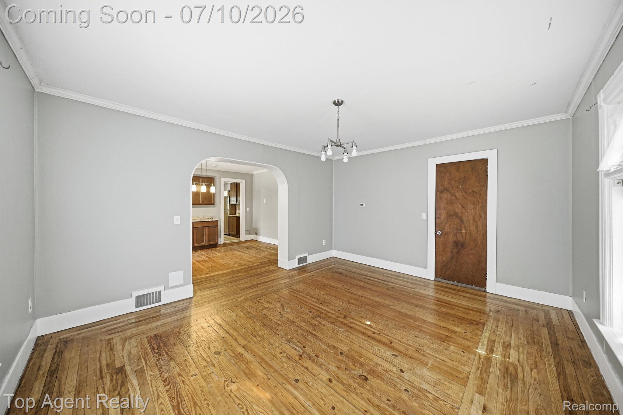 74 Washington Street Property Photo 20