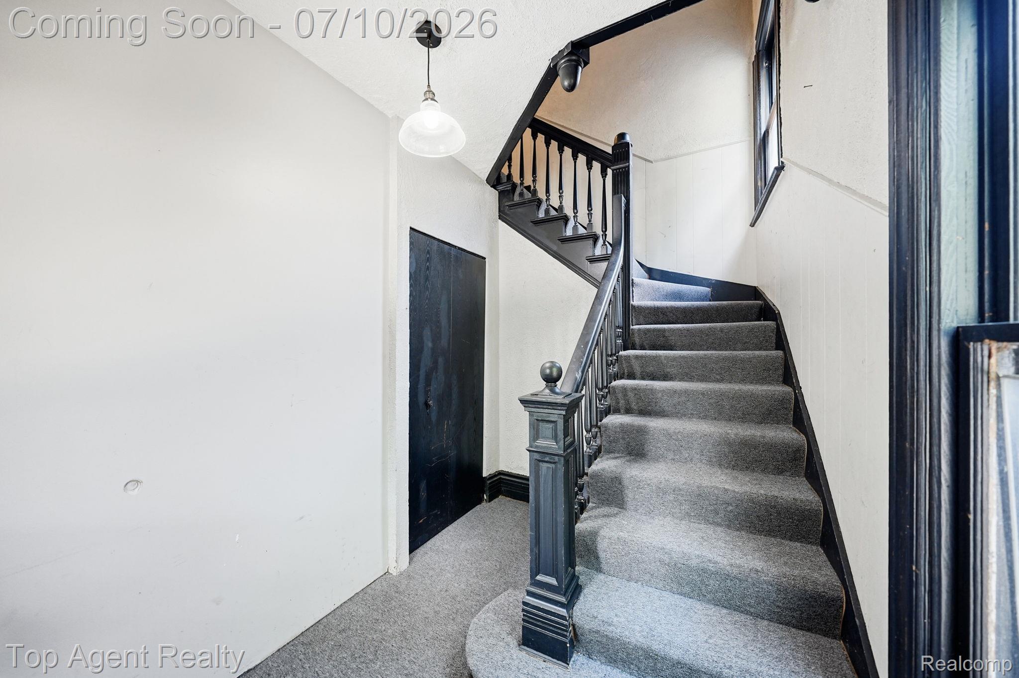 74 Washington Street Property Photo 21
