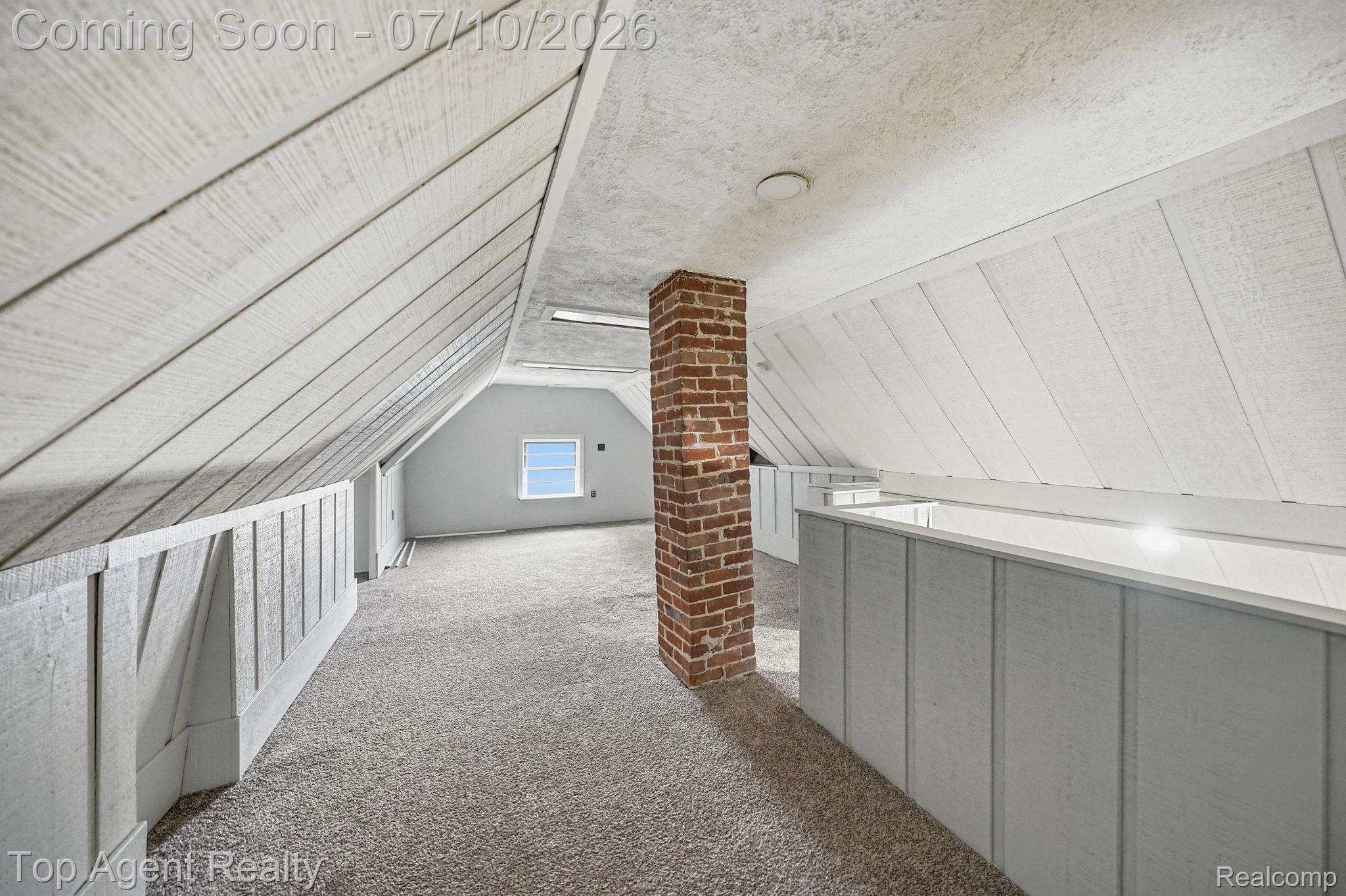 74 Washington Street Property Photo 39