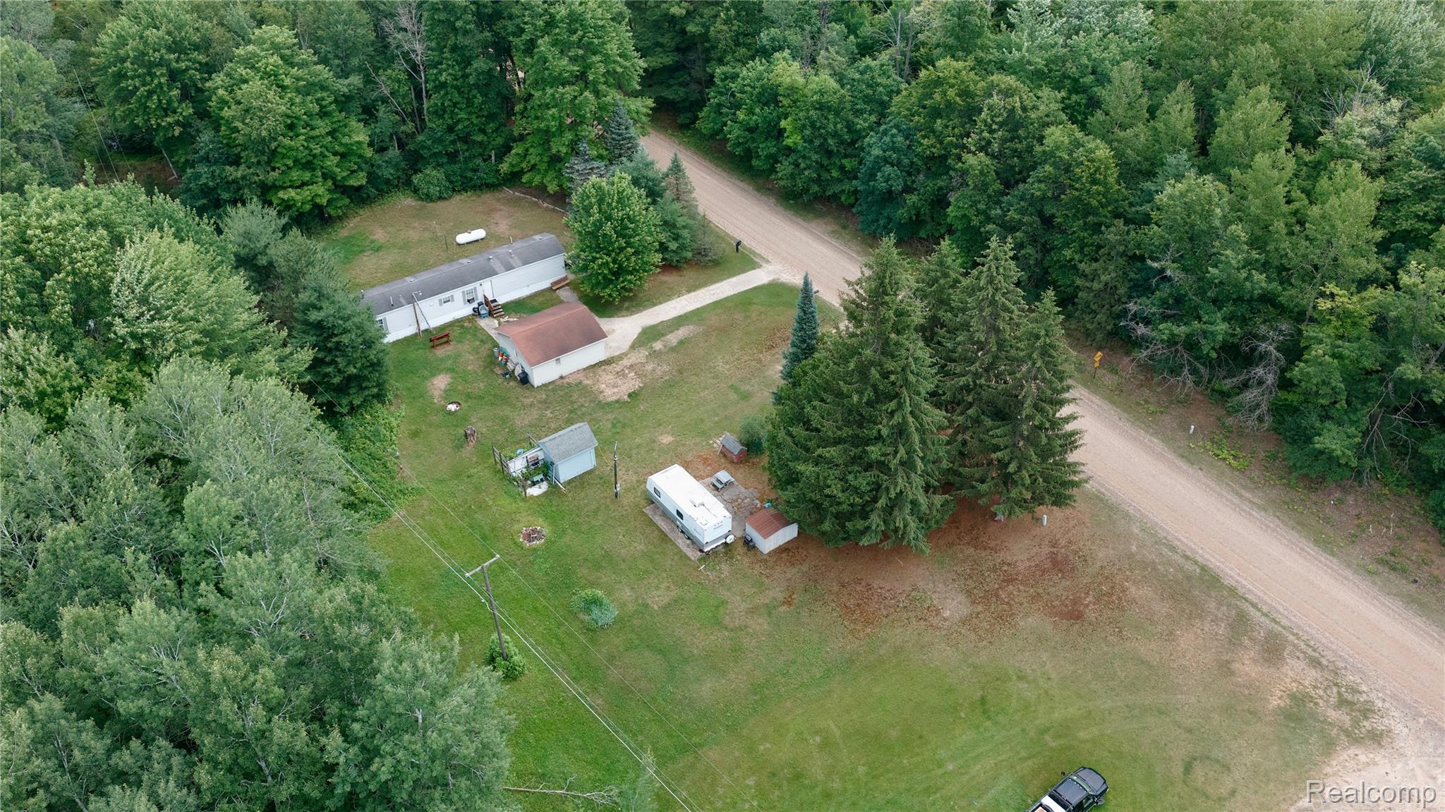 1900 Hay Road Property Photo 4