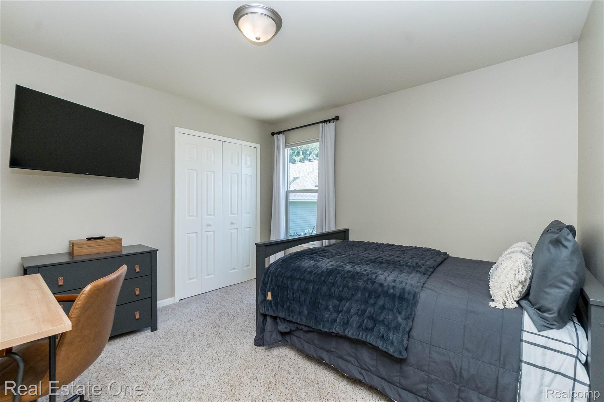 9331 Clifton Avenue Property Photo 20
