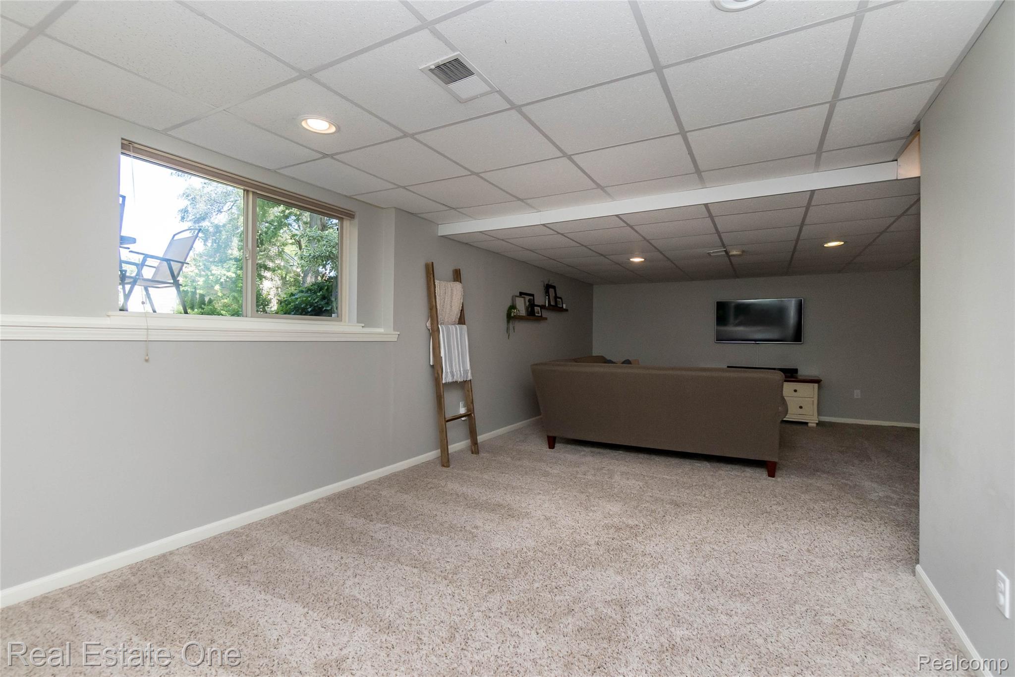 9331 Clifton Avenue Property Photo 31