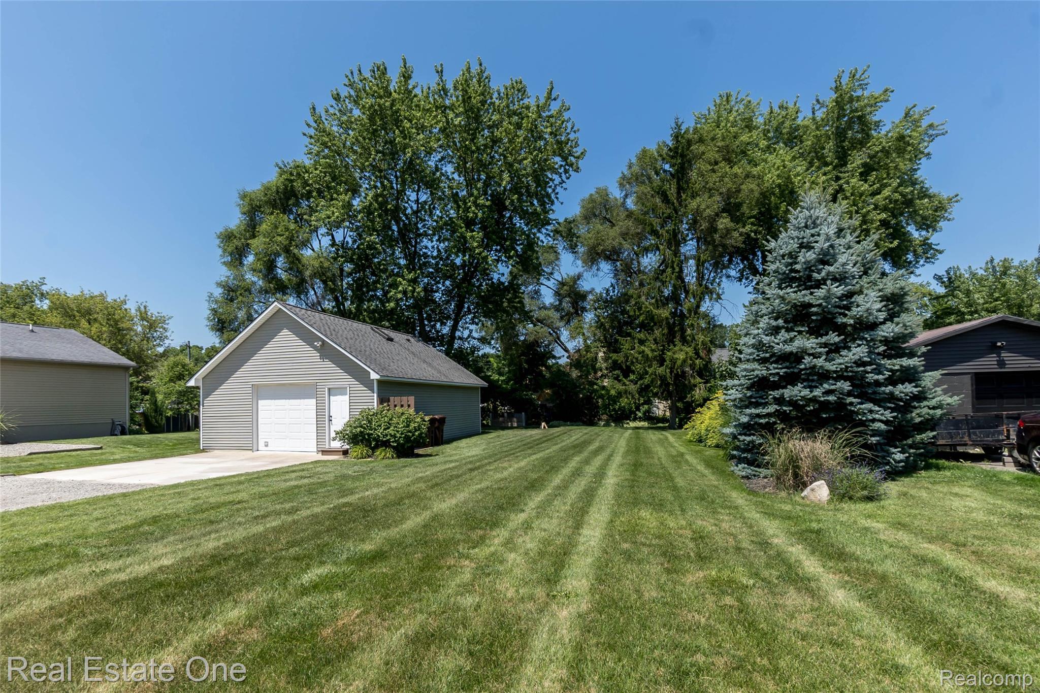 9331 Clifton Avenue Property Photo 37