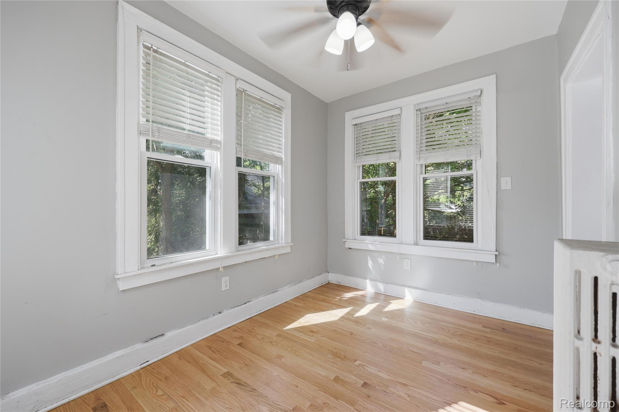 1945 Atkinson Street Property Photo 17