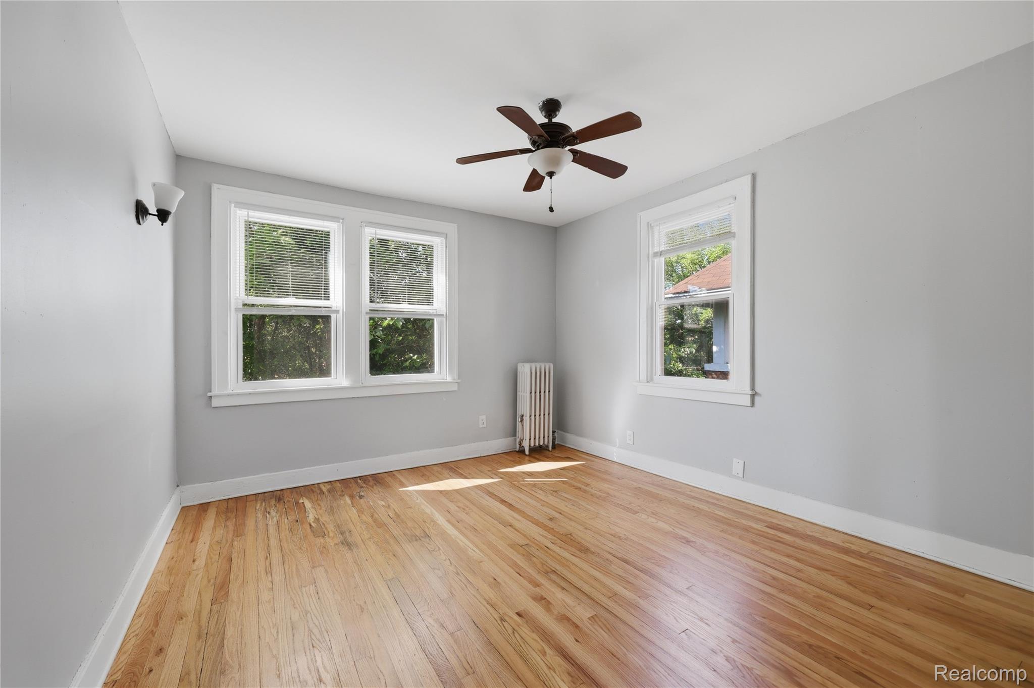 1945 Atkinson Street Property Photo 33