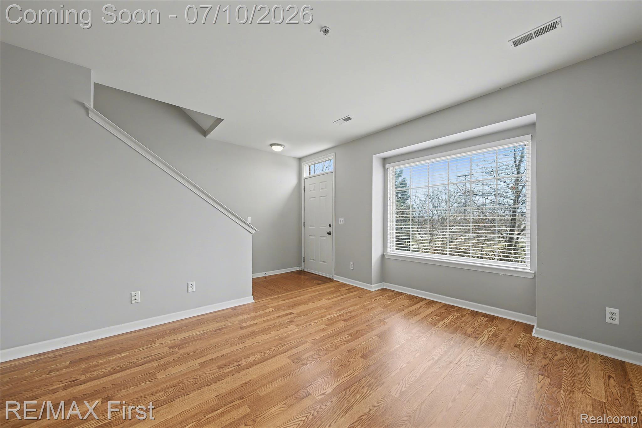 1582 Devon Lane Property Photo 10