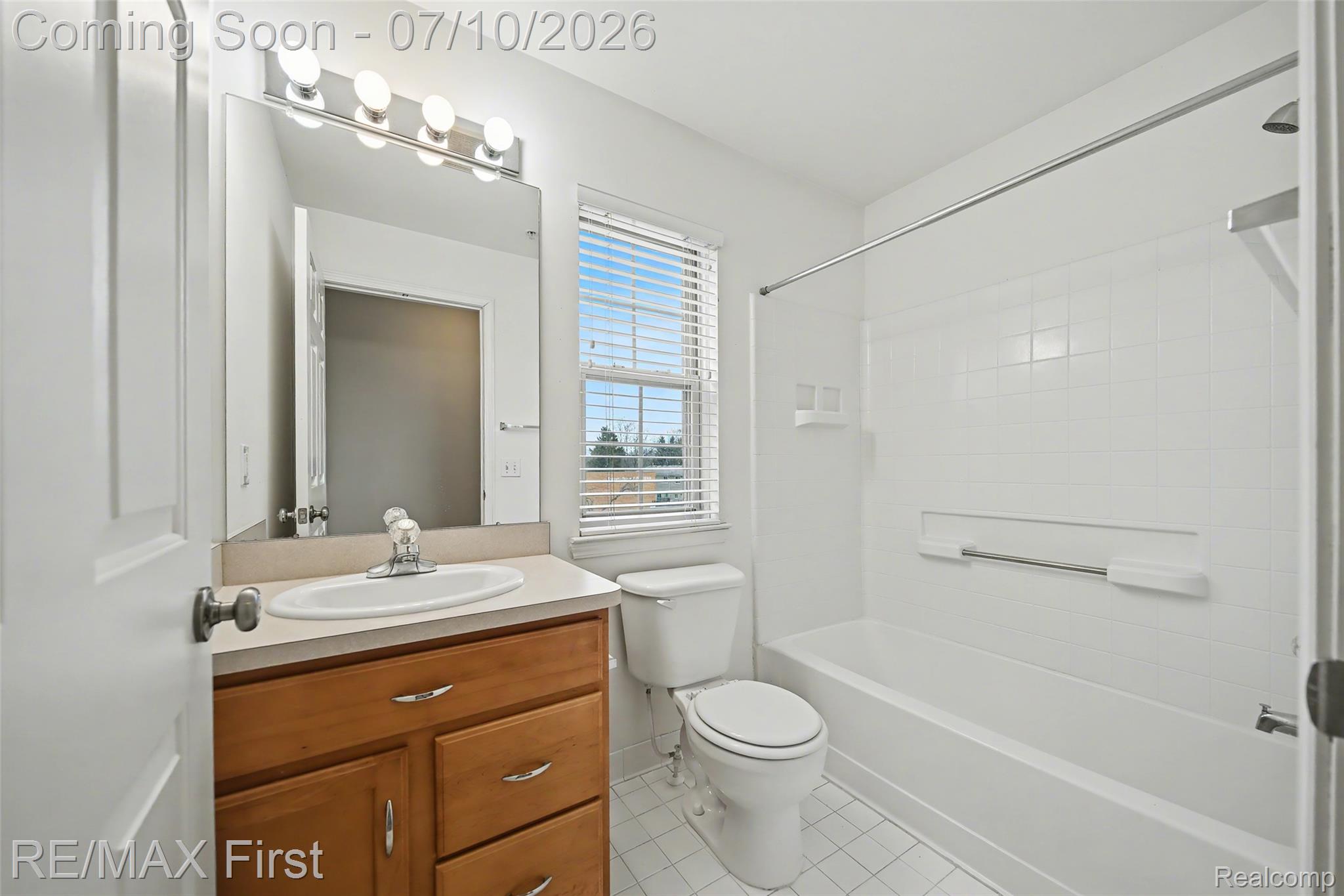 1582 Devon Lane Property Photo 27