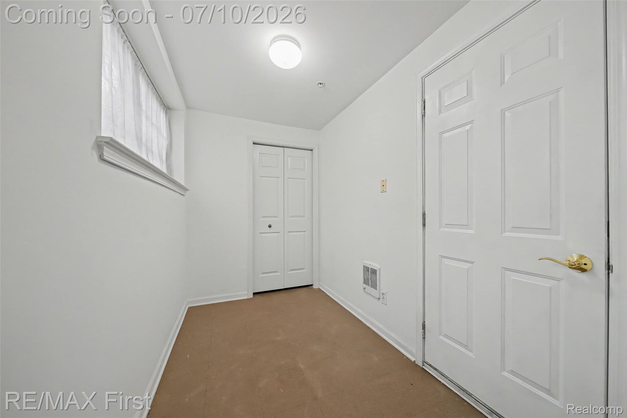 1582 Devon Lane Property Photo 29