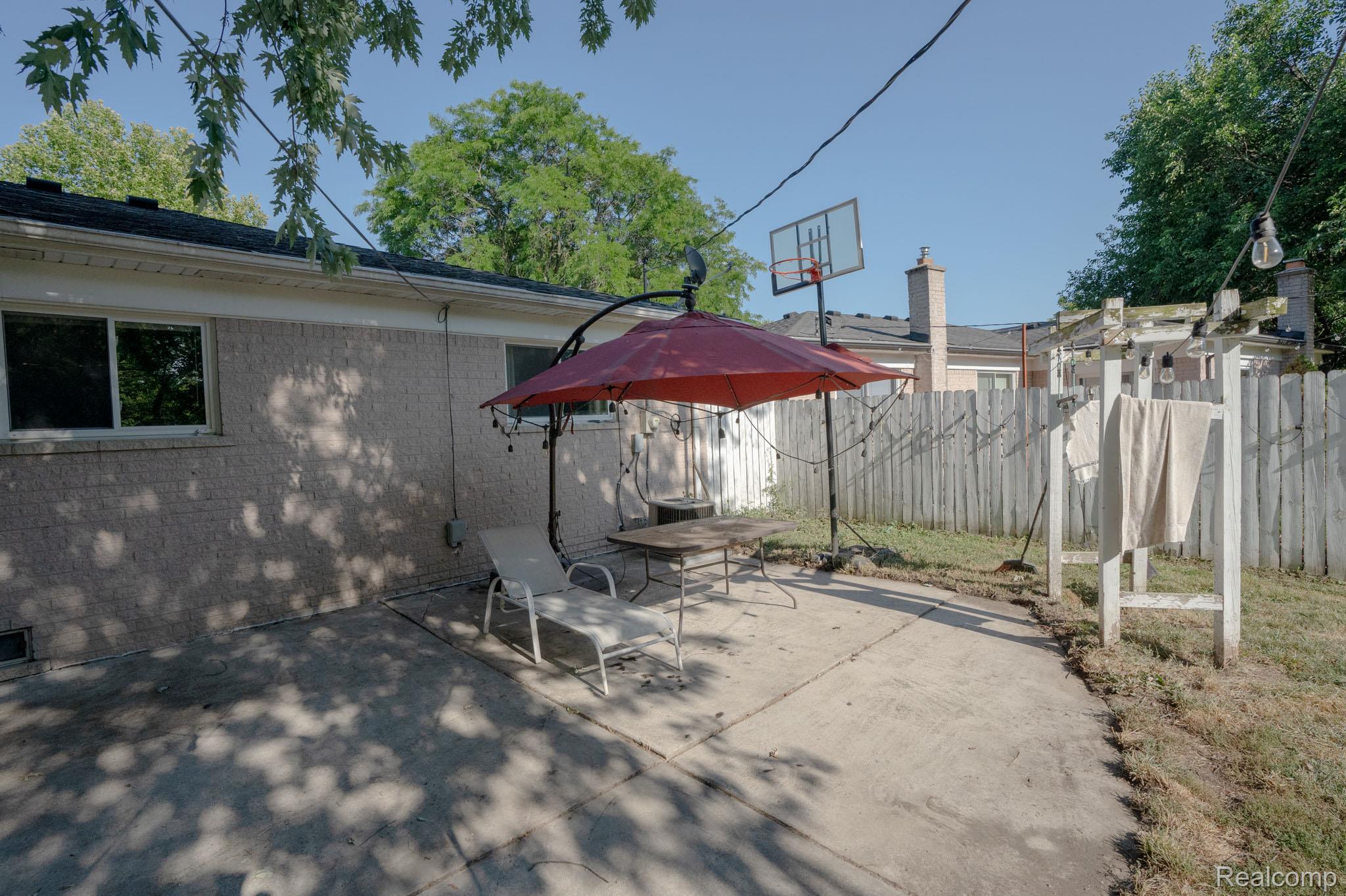 1635 Castleton Drive Property Photo 19