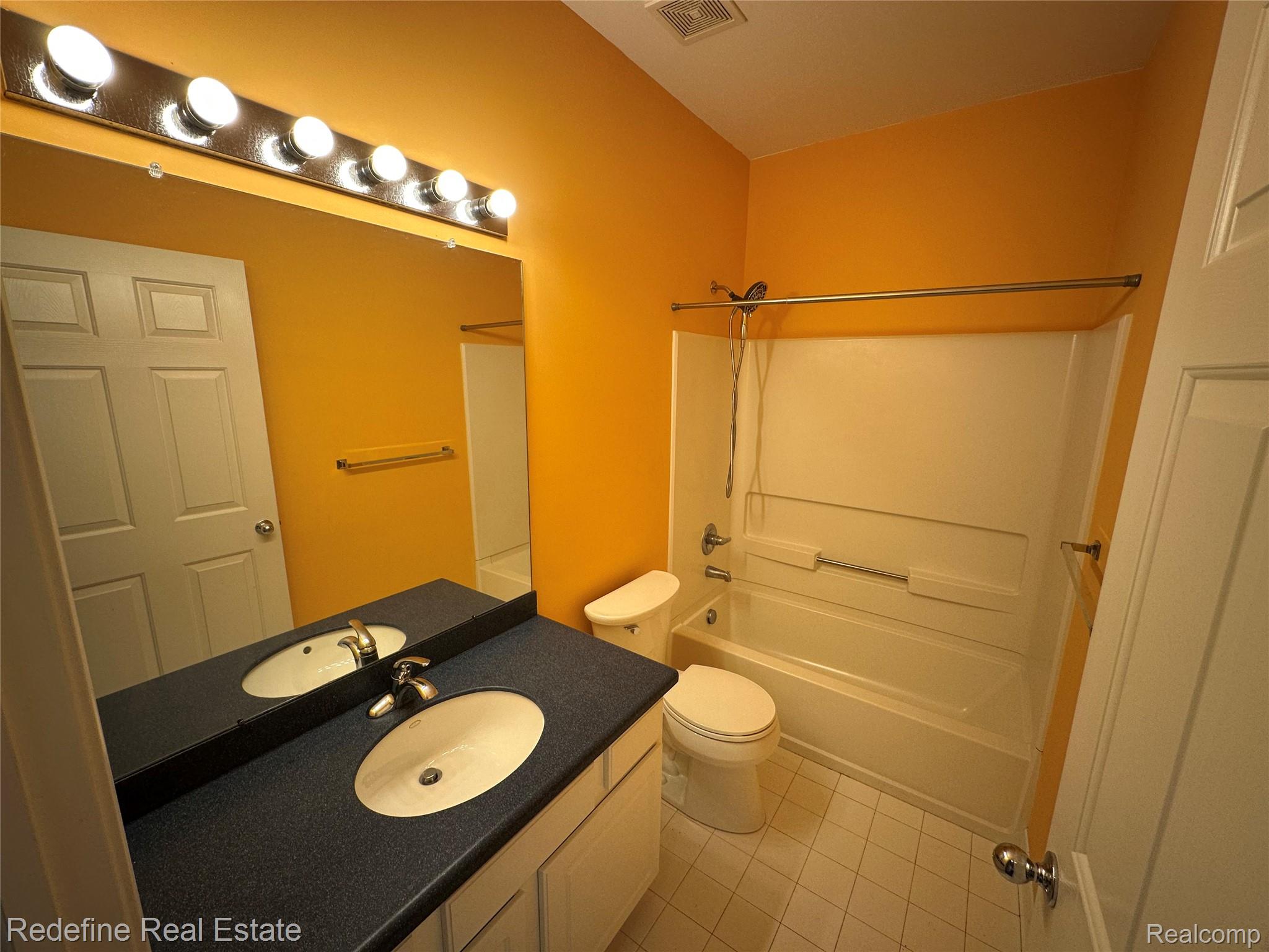 1155 Alameda Boulevard Property Photo 17