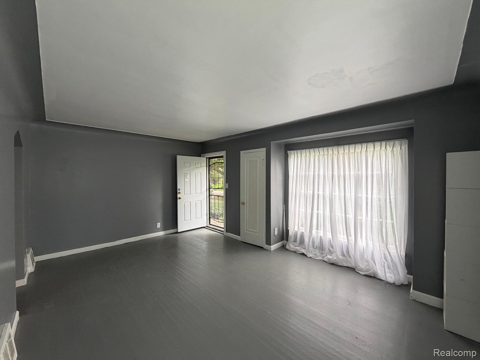 12626 Payton Street Property Photo 25