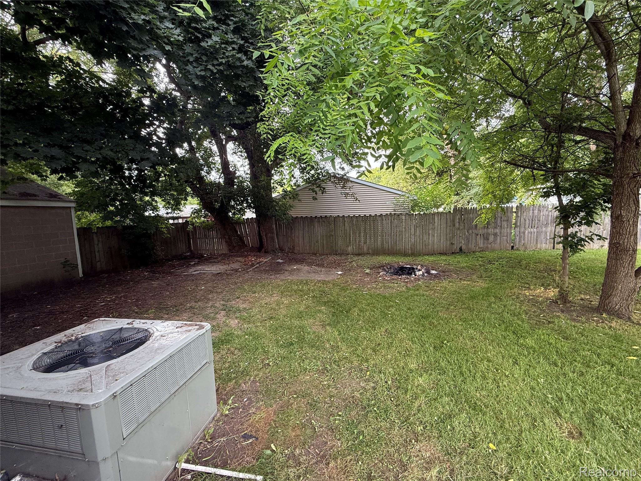 2194 E Bristol Road Property Photo 13