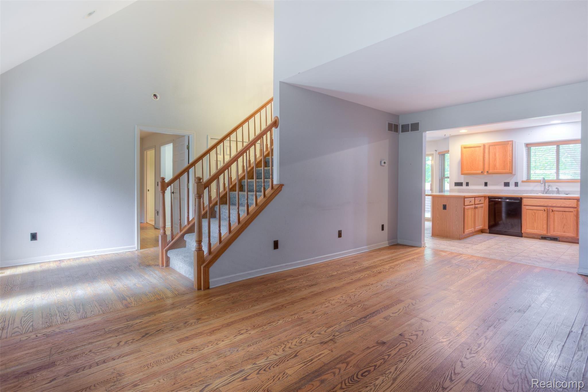 3930 Dunning Road Property Photo 16