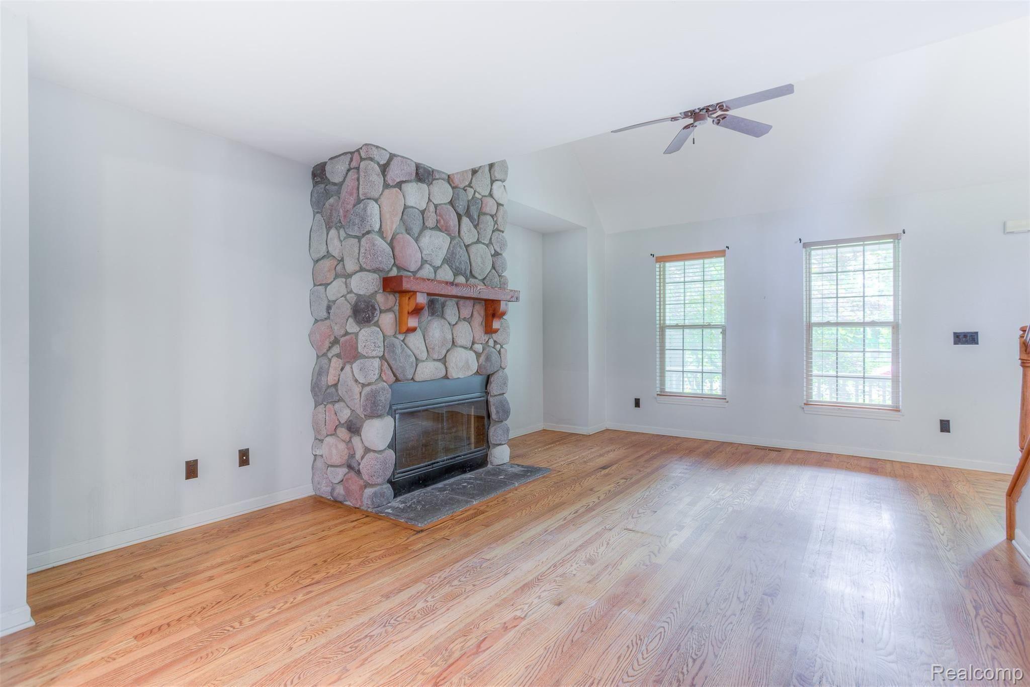 3930 Dunning Road Property Photo 18