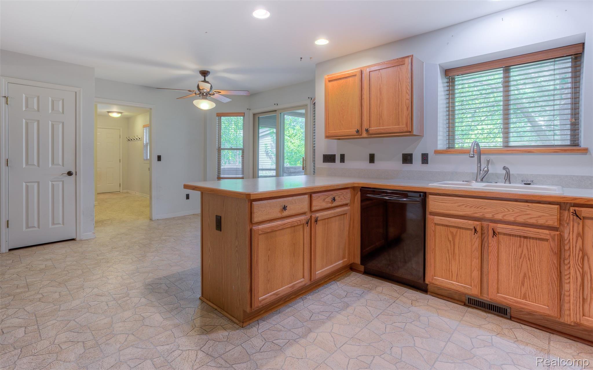 3930 Dunning Road Property Photo 21