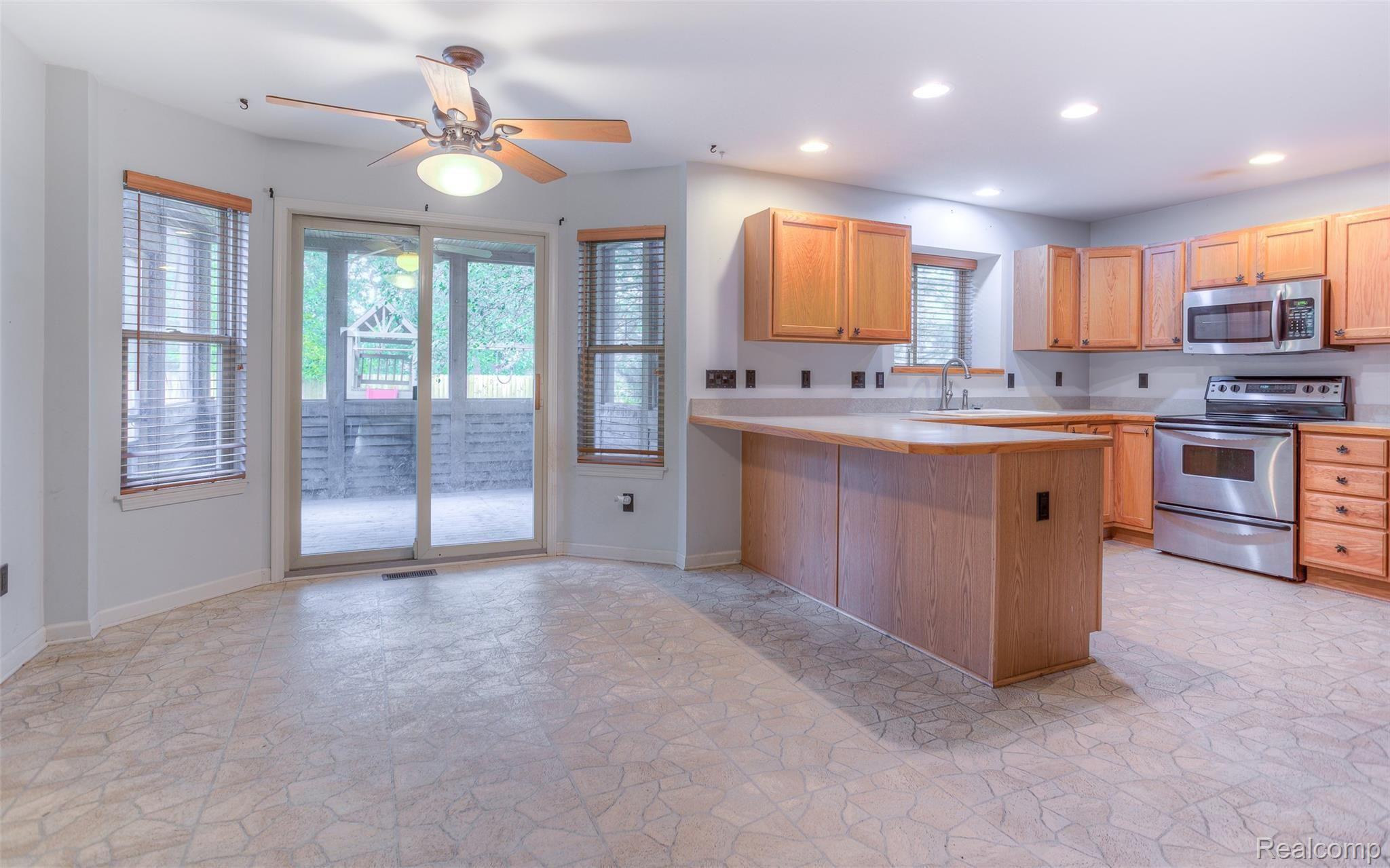 3930 Dunning Road Property Photo 23