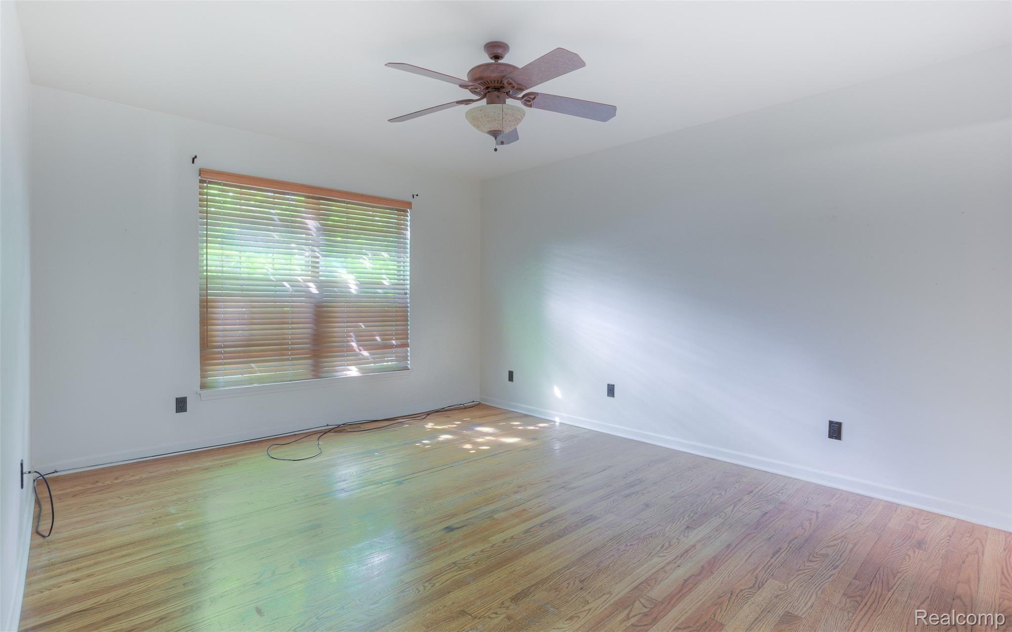 3930 Dunning Road Property Photo 27