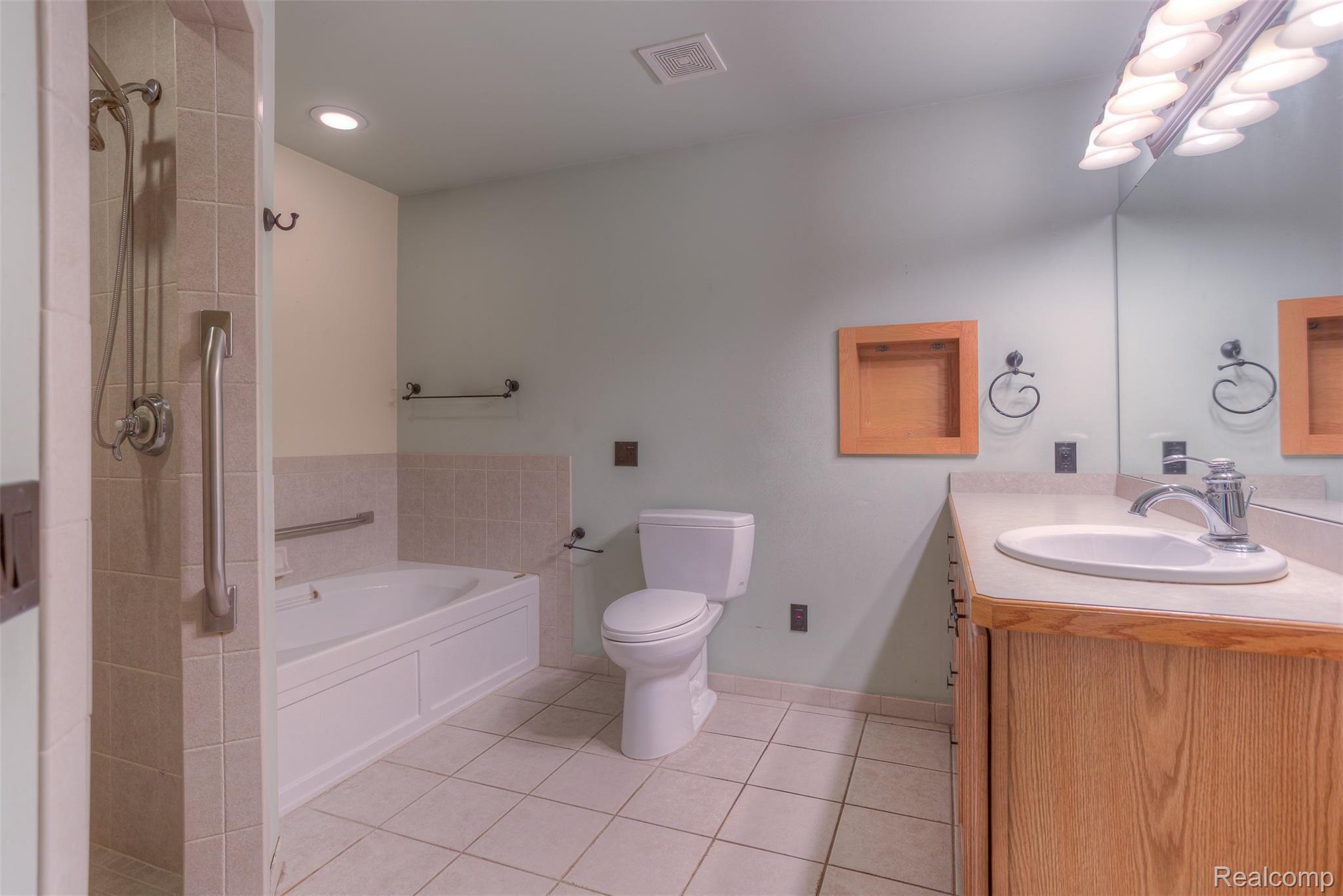 3930 Dunning Road Property Photo 36