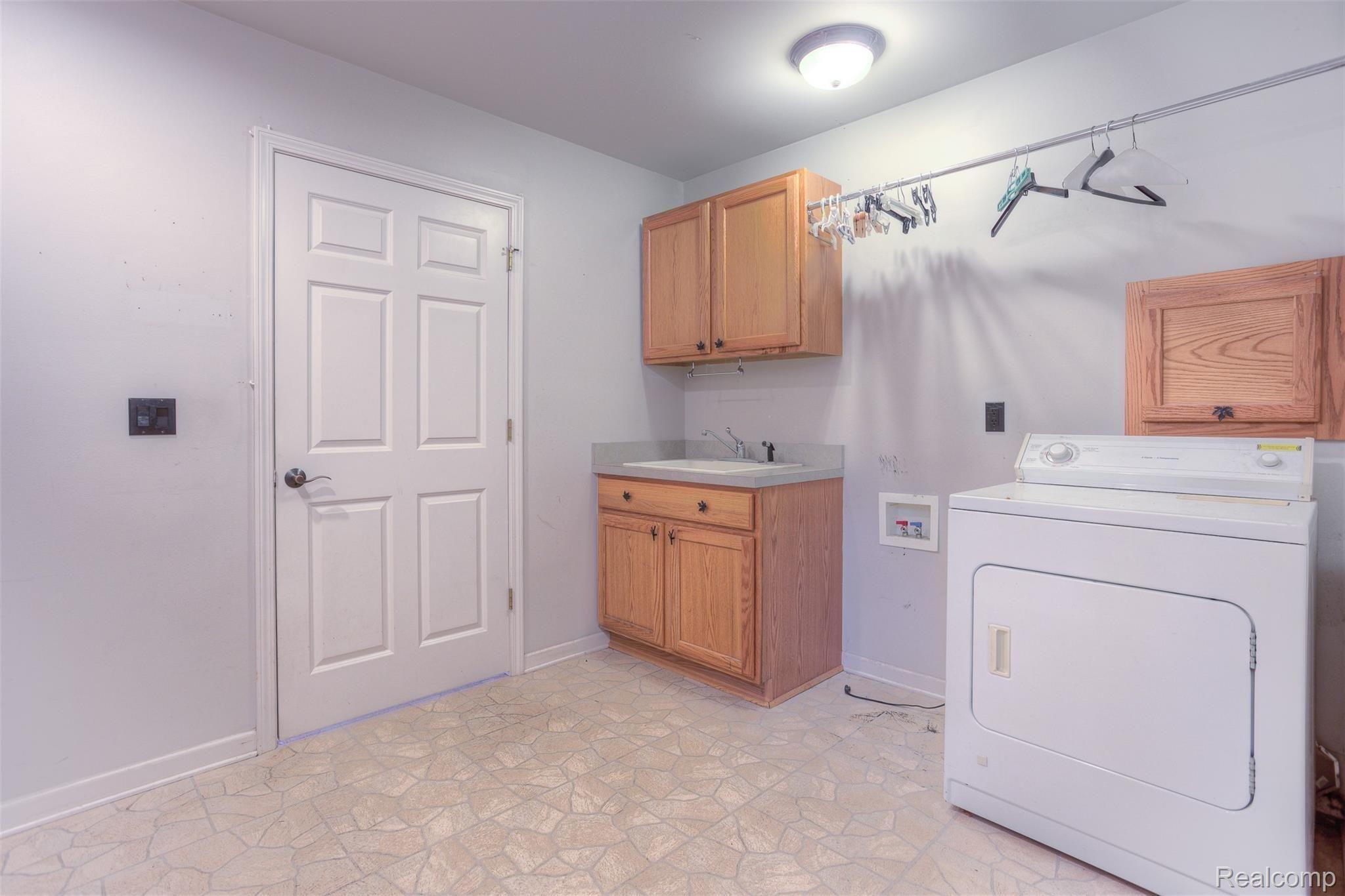 3930 Dunning Road Property Photo 40