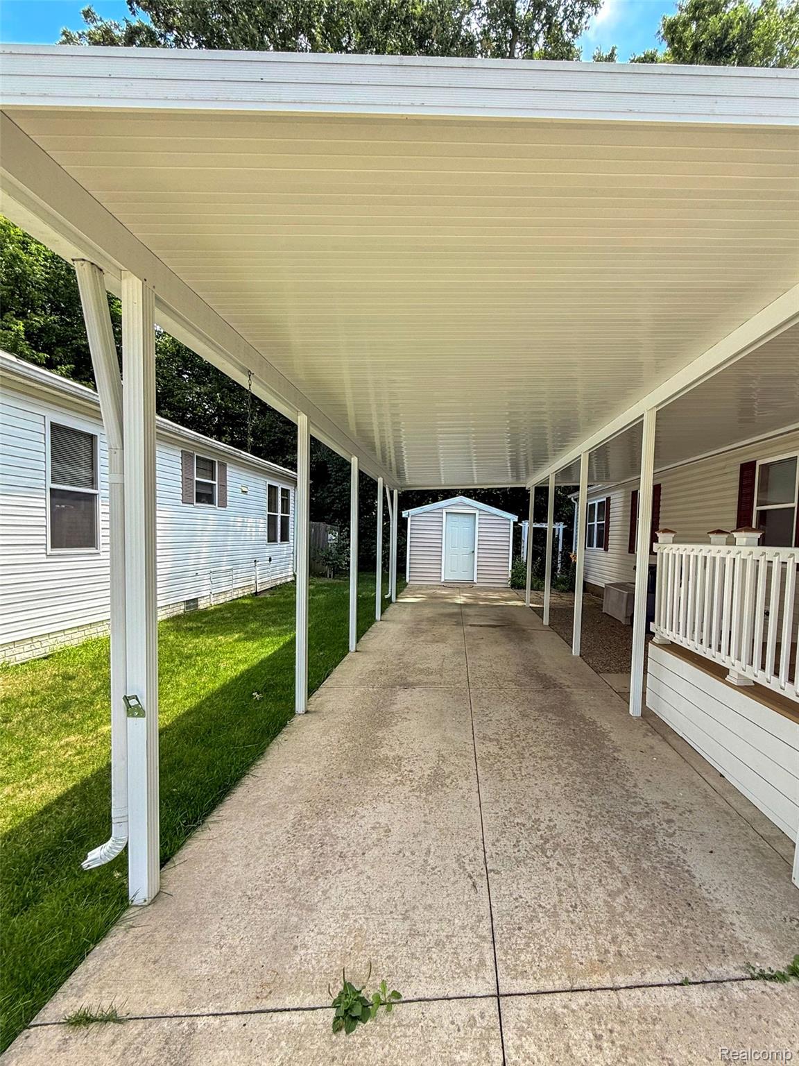 416 Raisin River Drive Property Photo 33