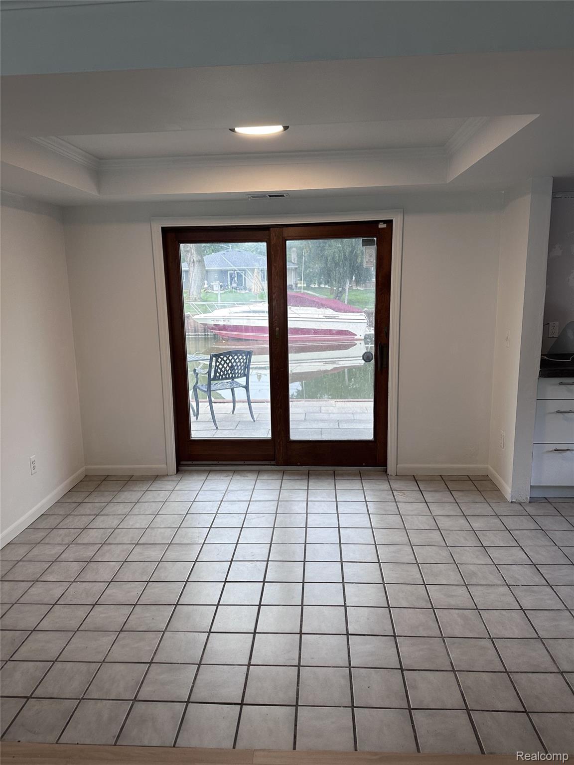 48481 Harbor Drive Property Photo 6