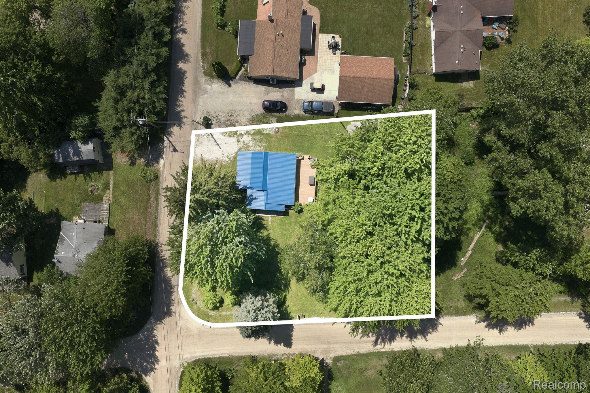 7496 Forest Drive Property Photo 2